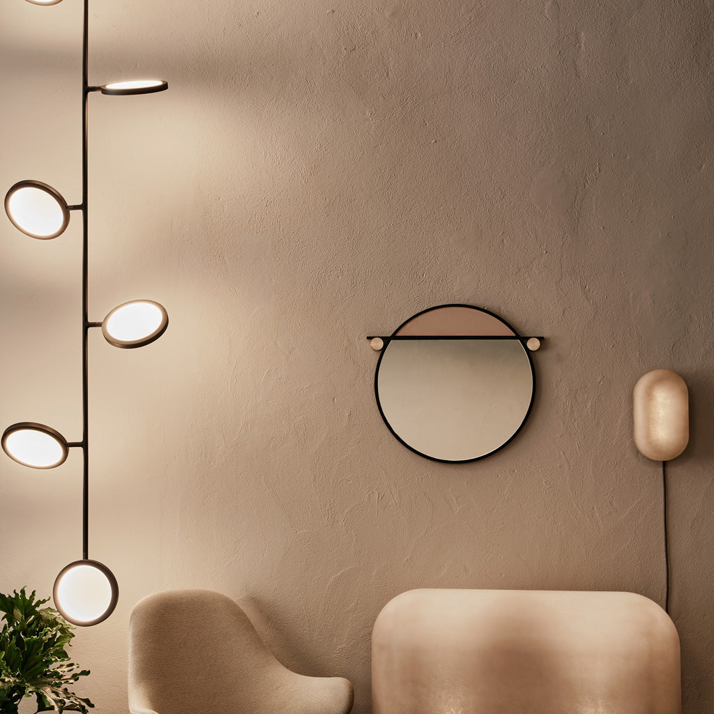 Discus Vine 3 - Monologue London