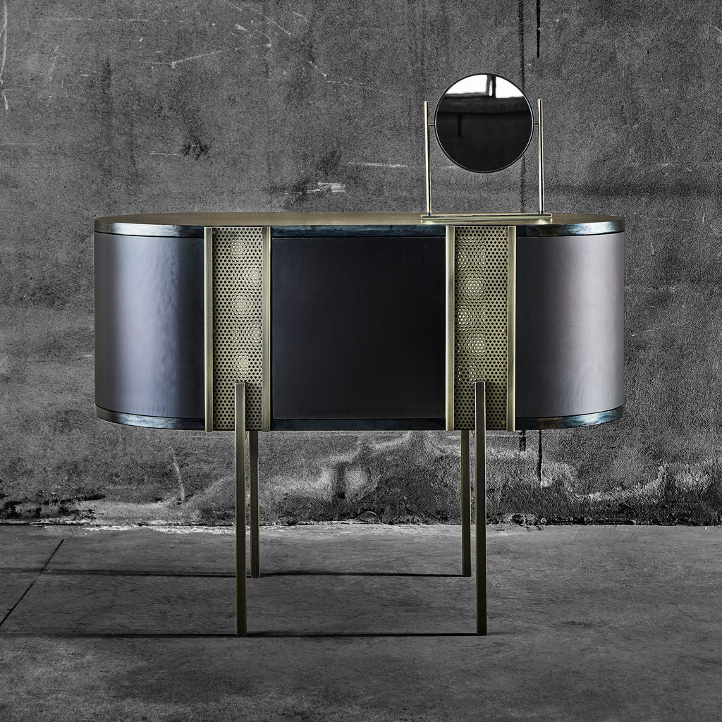 Be-Lieve Console - Monologue London