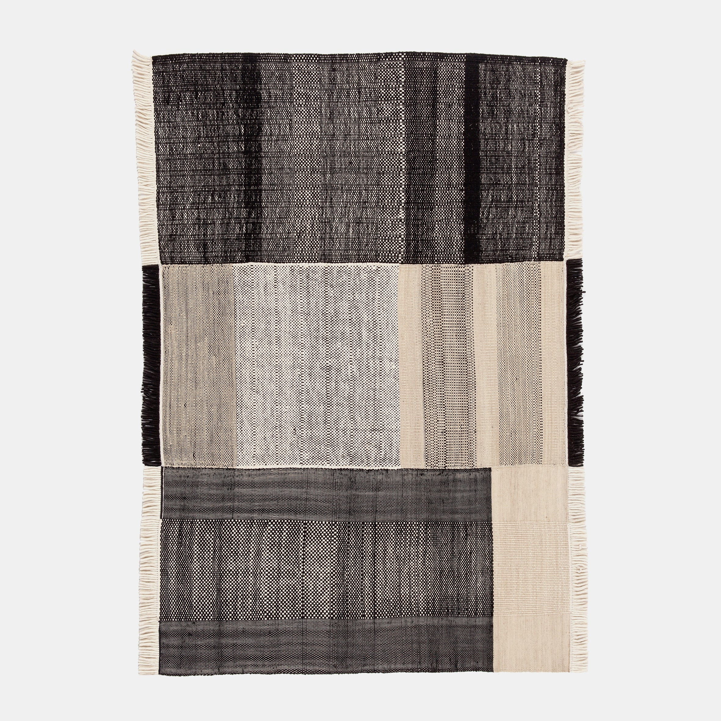 Tres Outdoor Rug