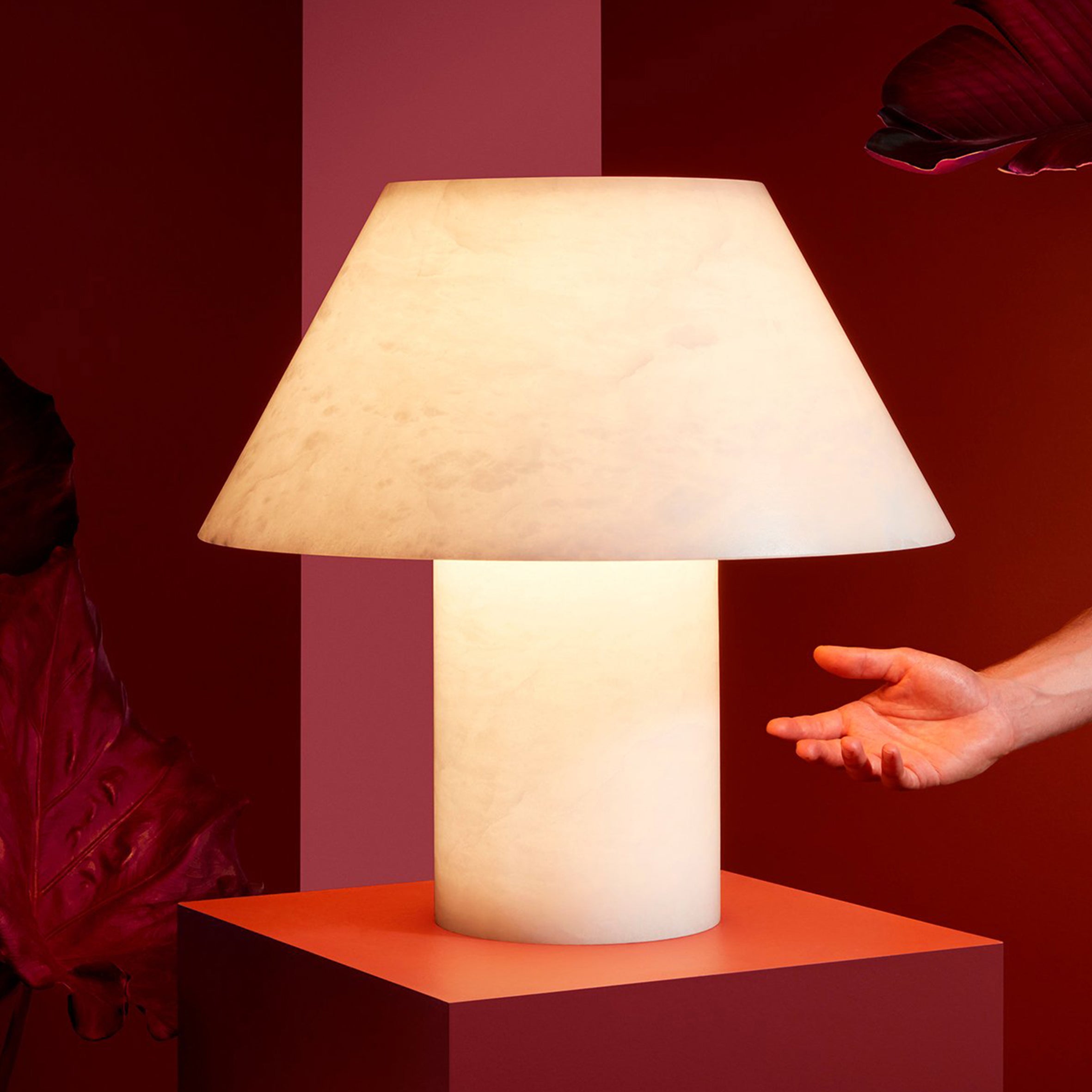 Petra M Table Lamp