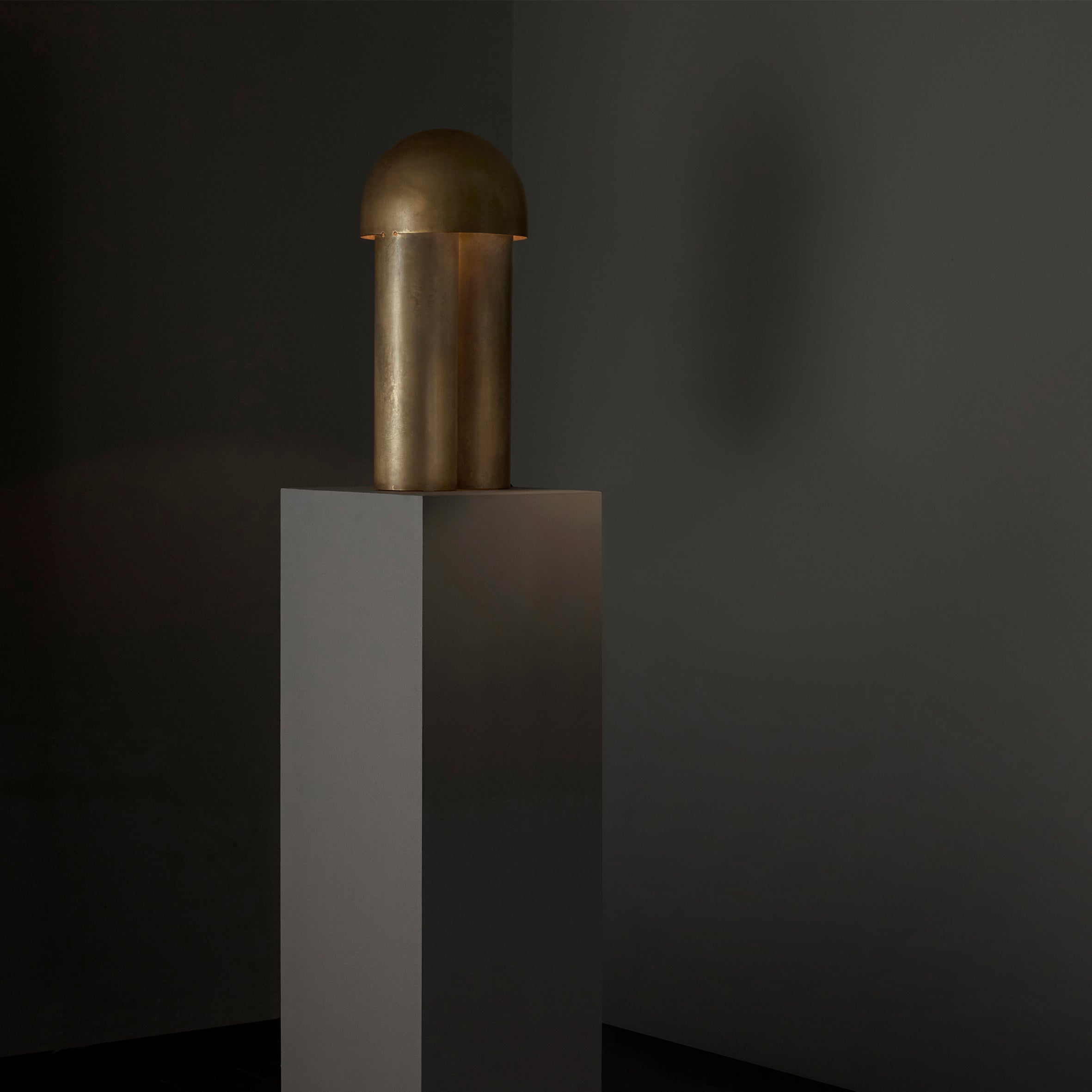 Monolith Table Lamp