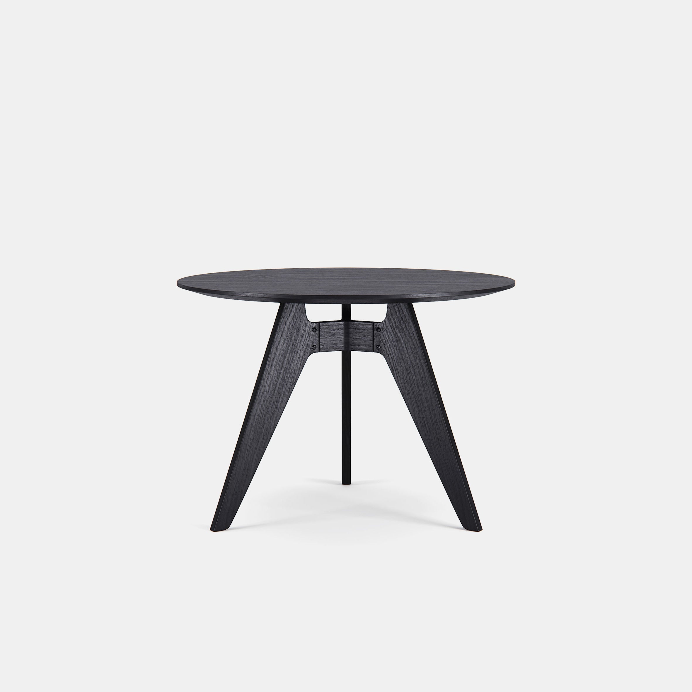 Lavitta Round Table