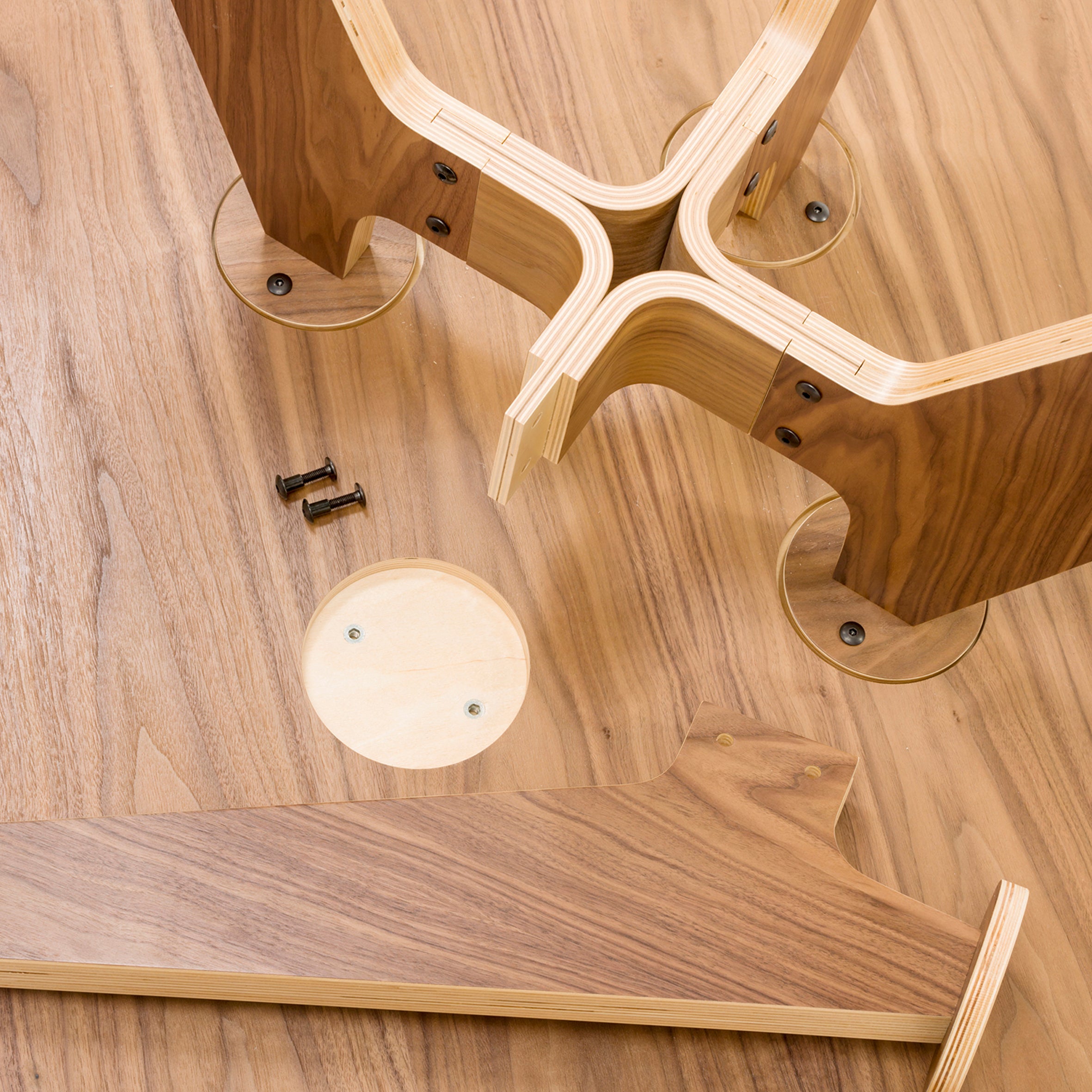 Lavitta Round Table - Monologue London