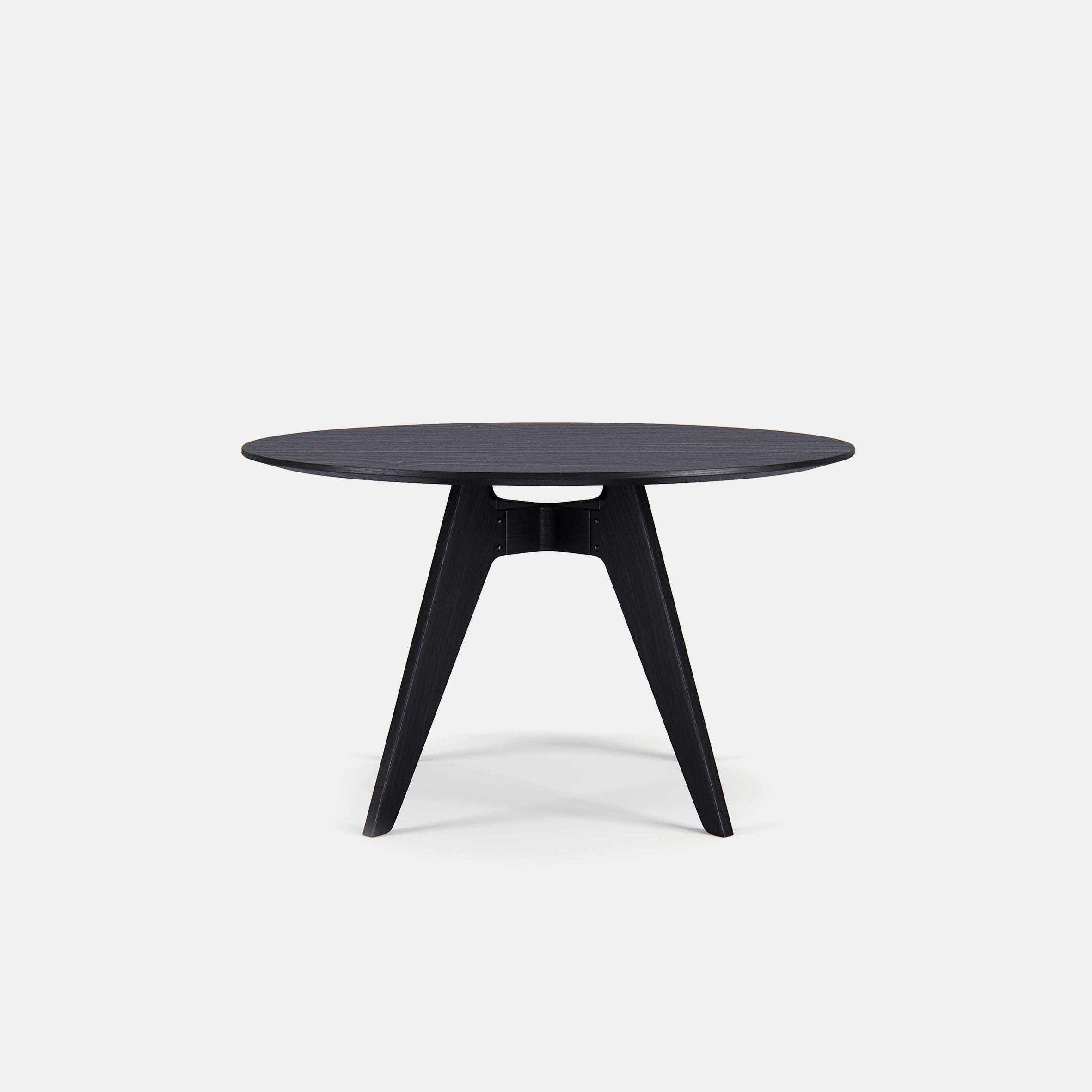 Lavitta Round Table