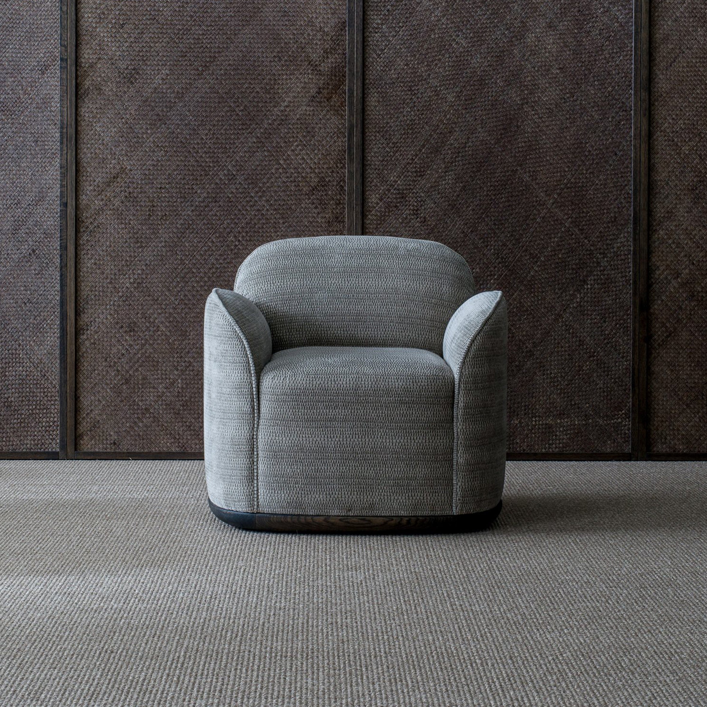 Unio Armchair