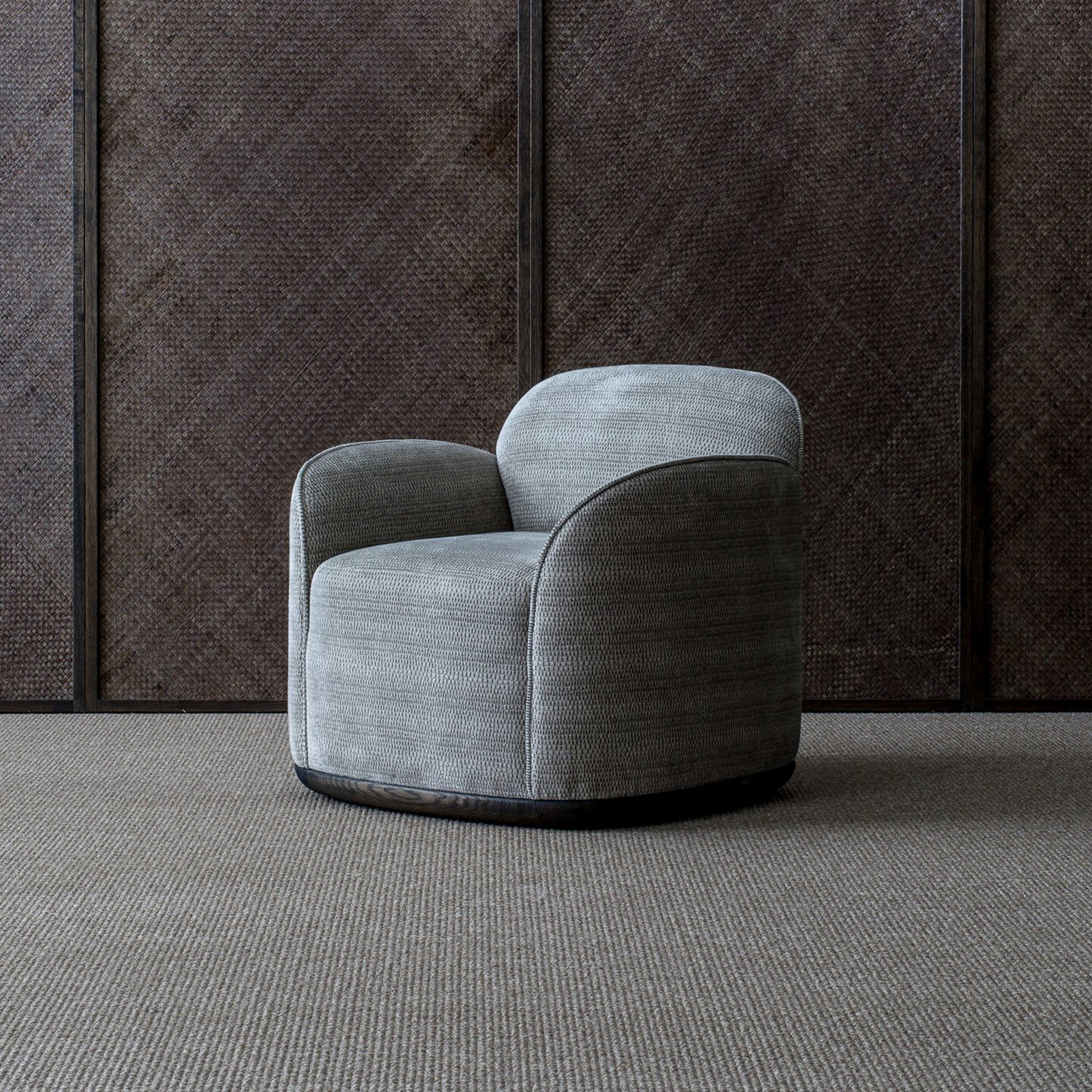 Unio Armchair