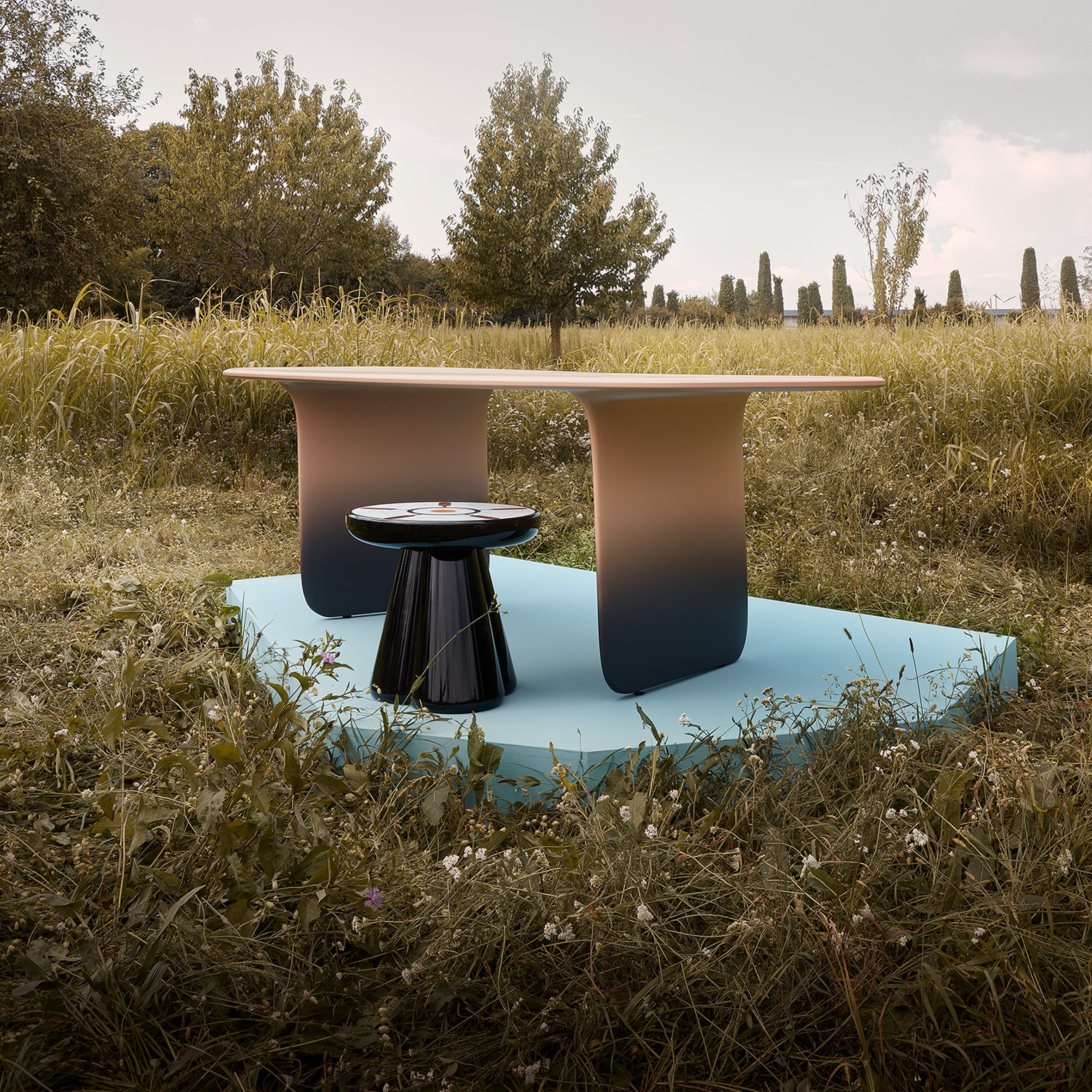 O Dining Table