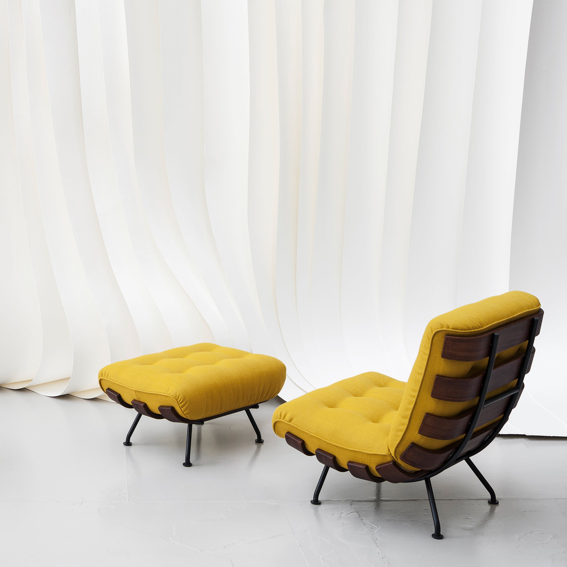 Costela Armchair - Monologue London