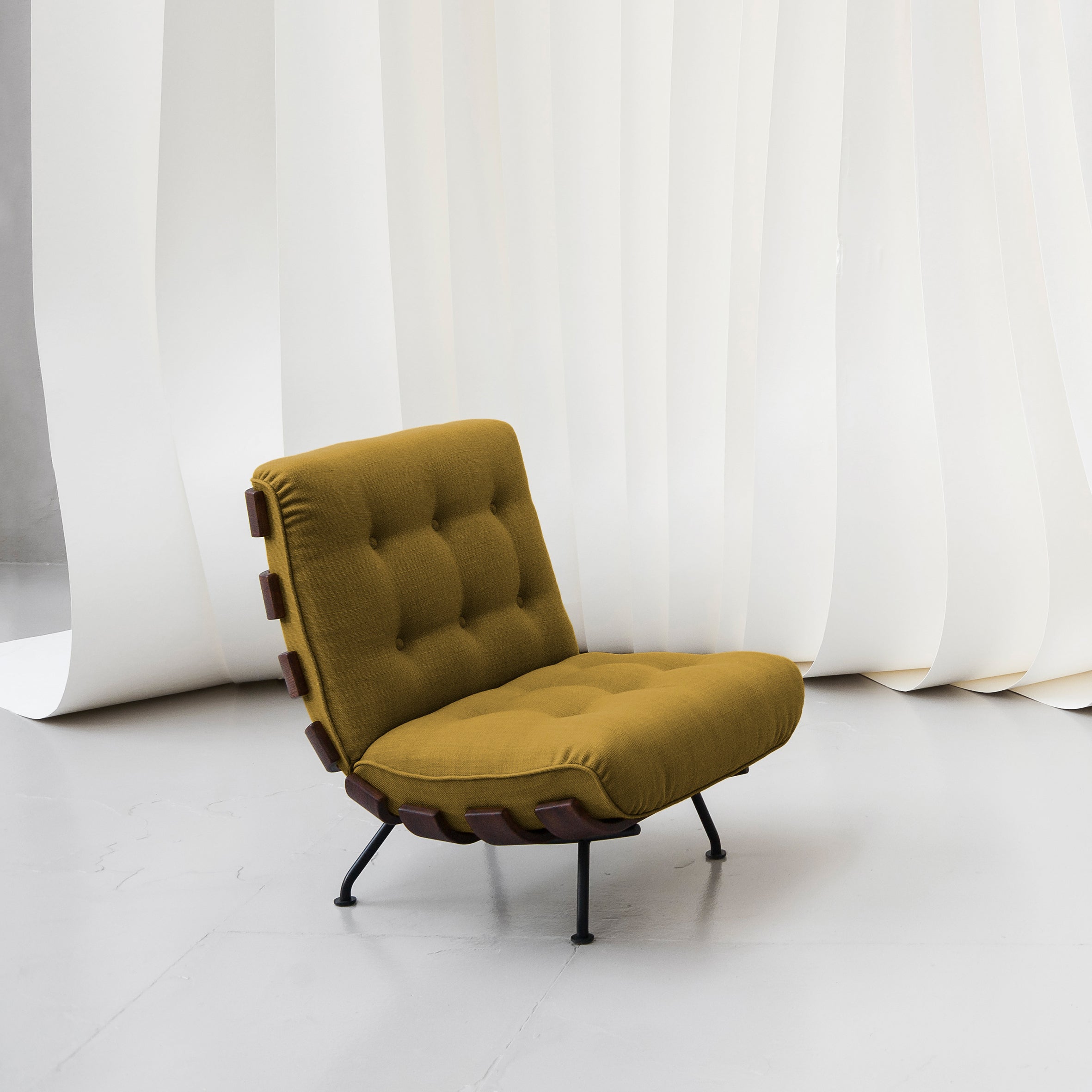 Costela Armchair - Monologue London