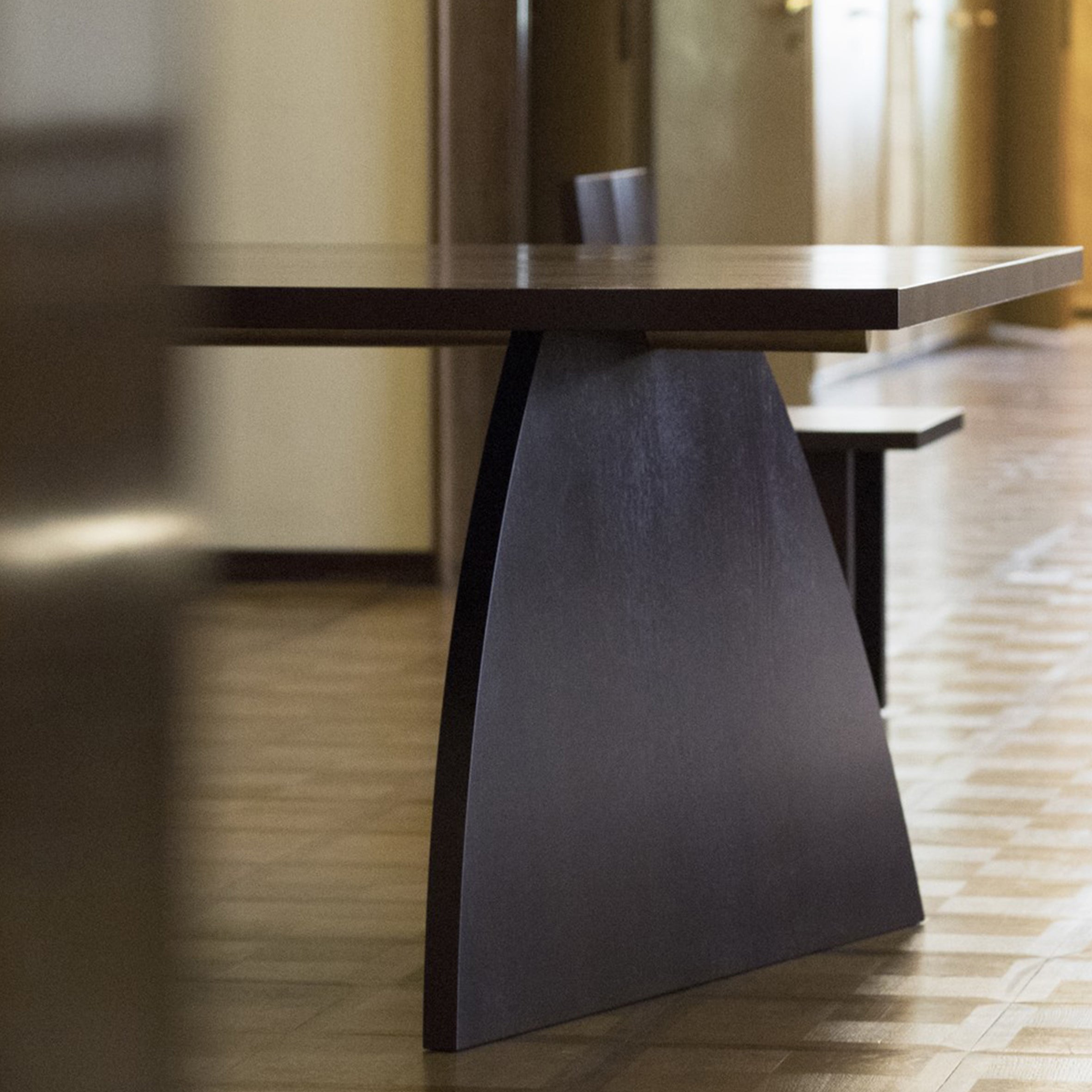 T-Elements Dining Table