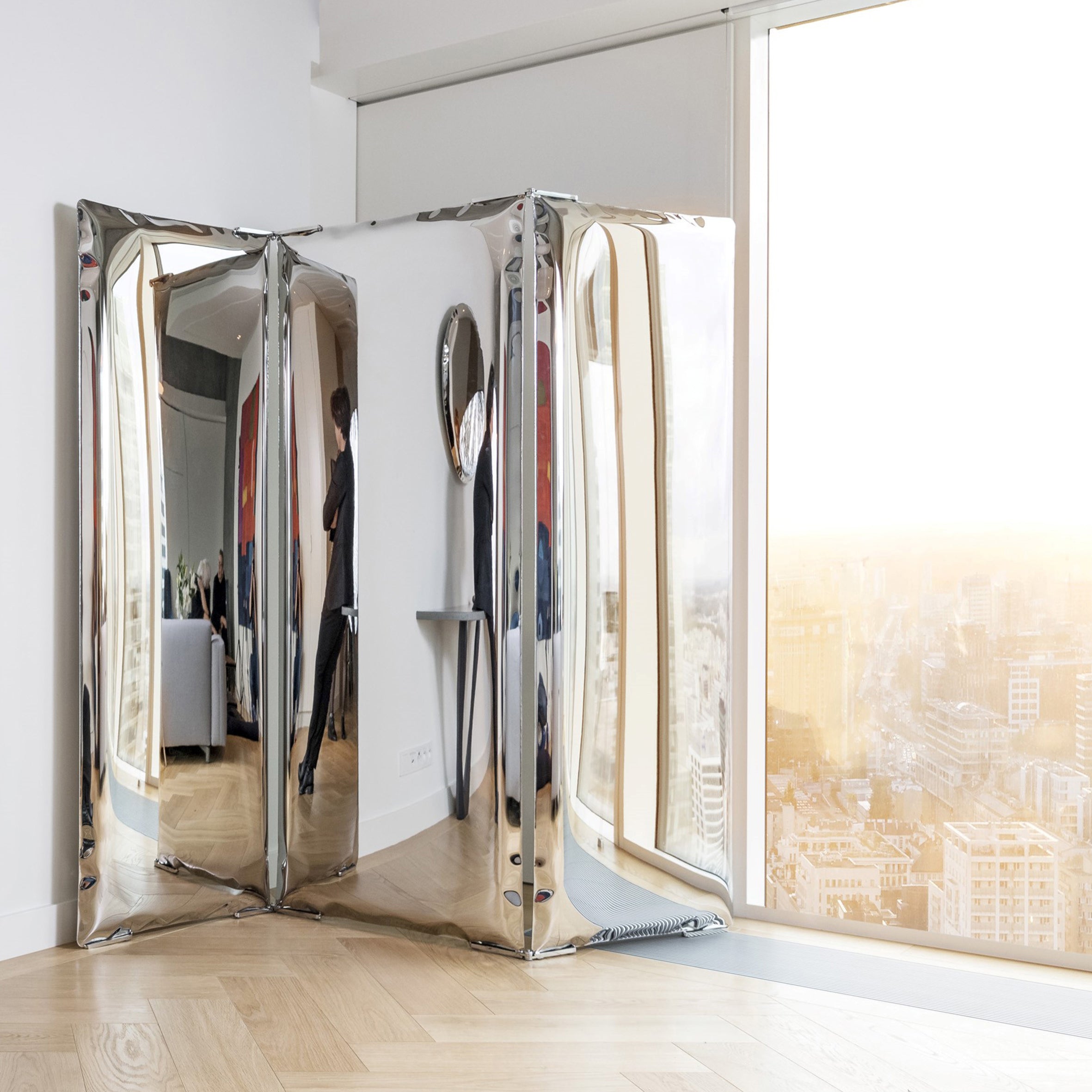 Sonar Mirror / Room Divider