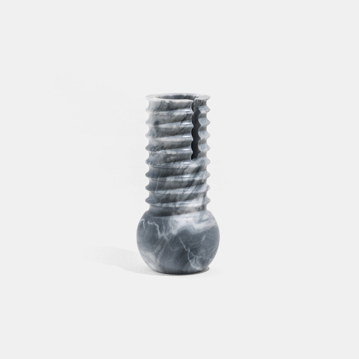 Simultanea Magnetico Vase | SEM | Monologuelondon.com