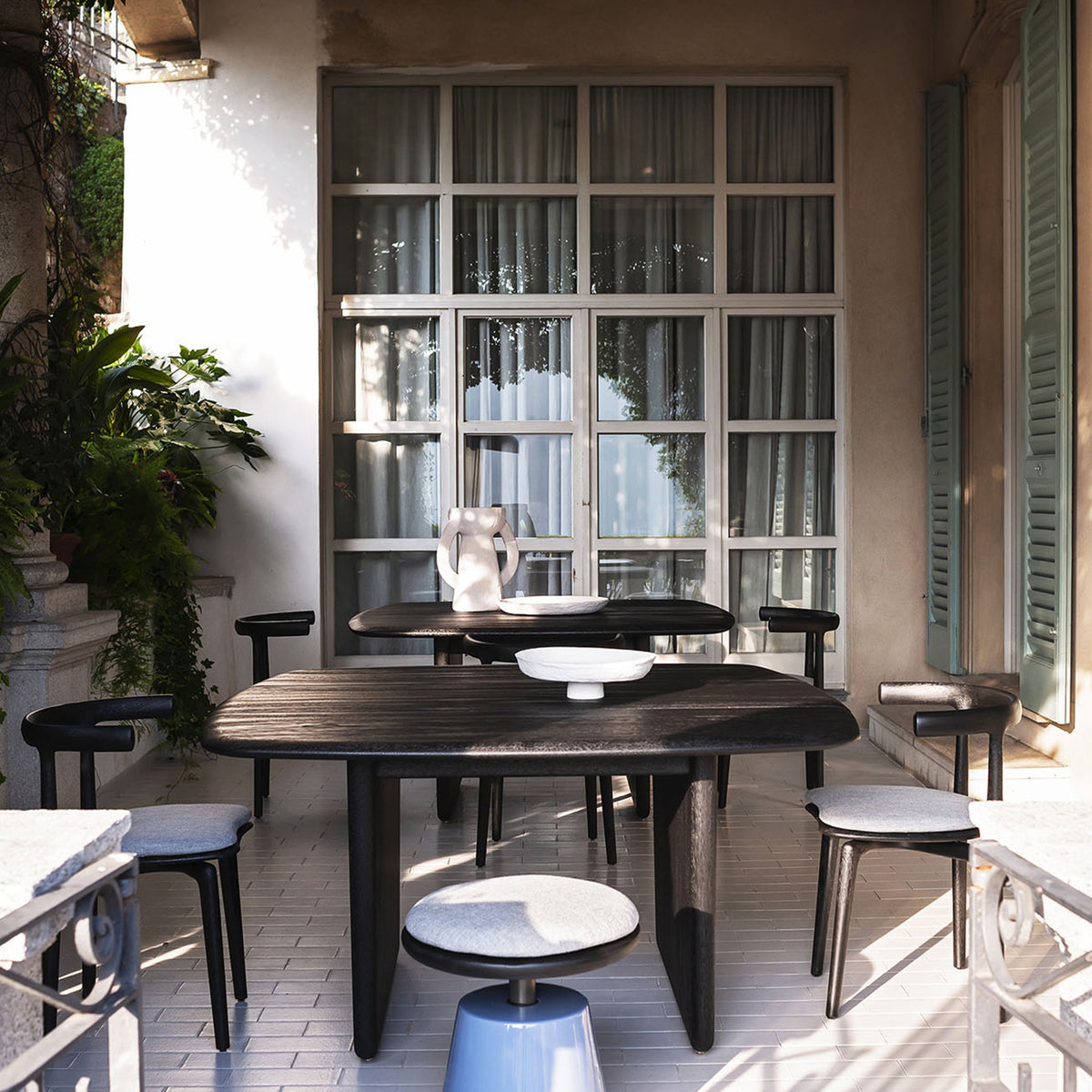 Nairobi Outdoor Dining Table | Baxter | Monologuelondon.com