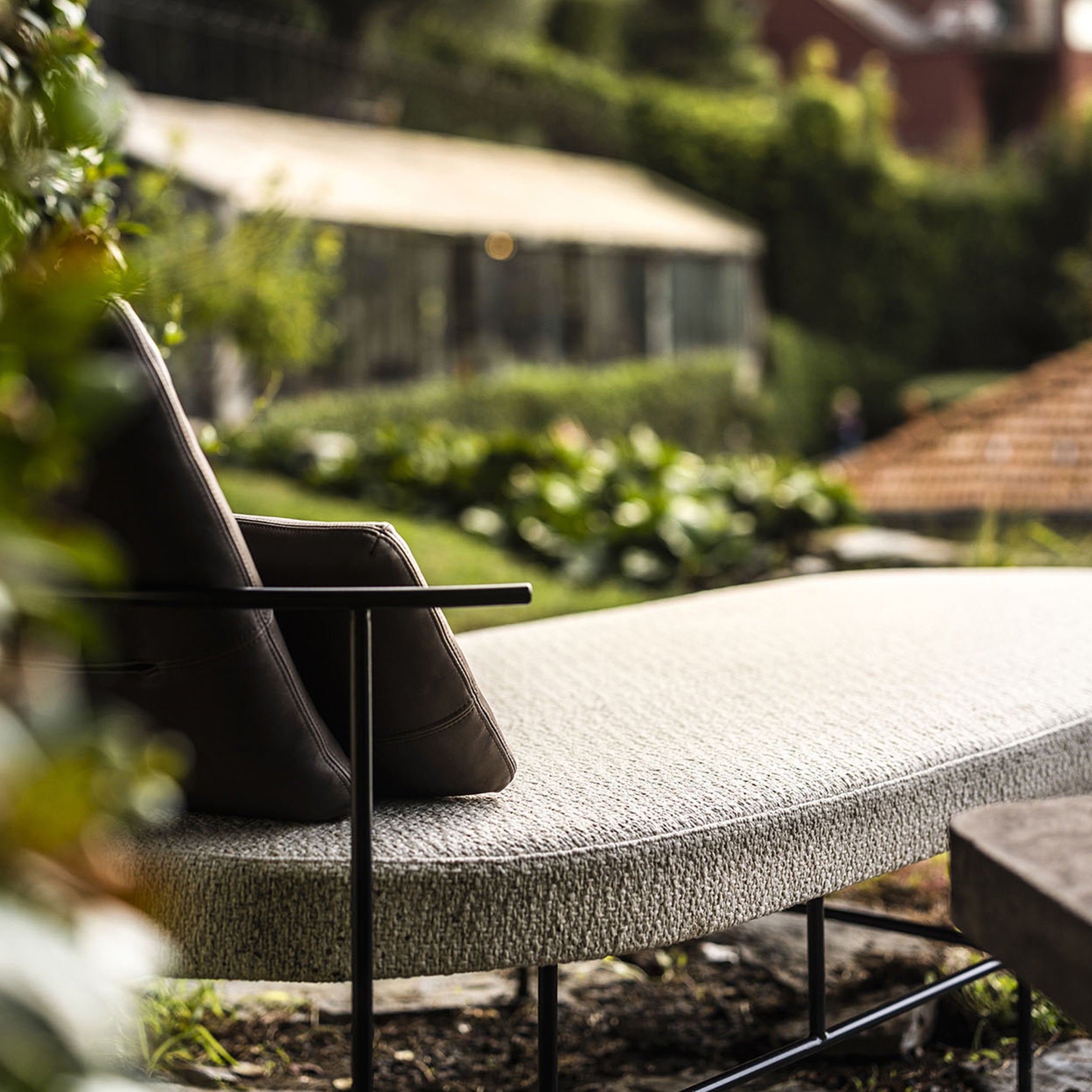 Tia Sun Lounger