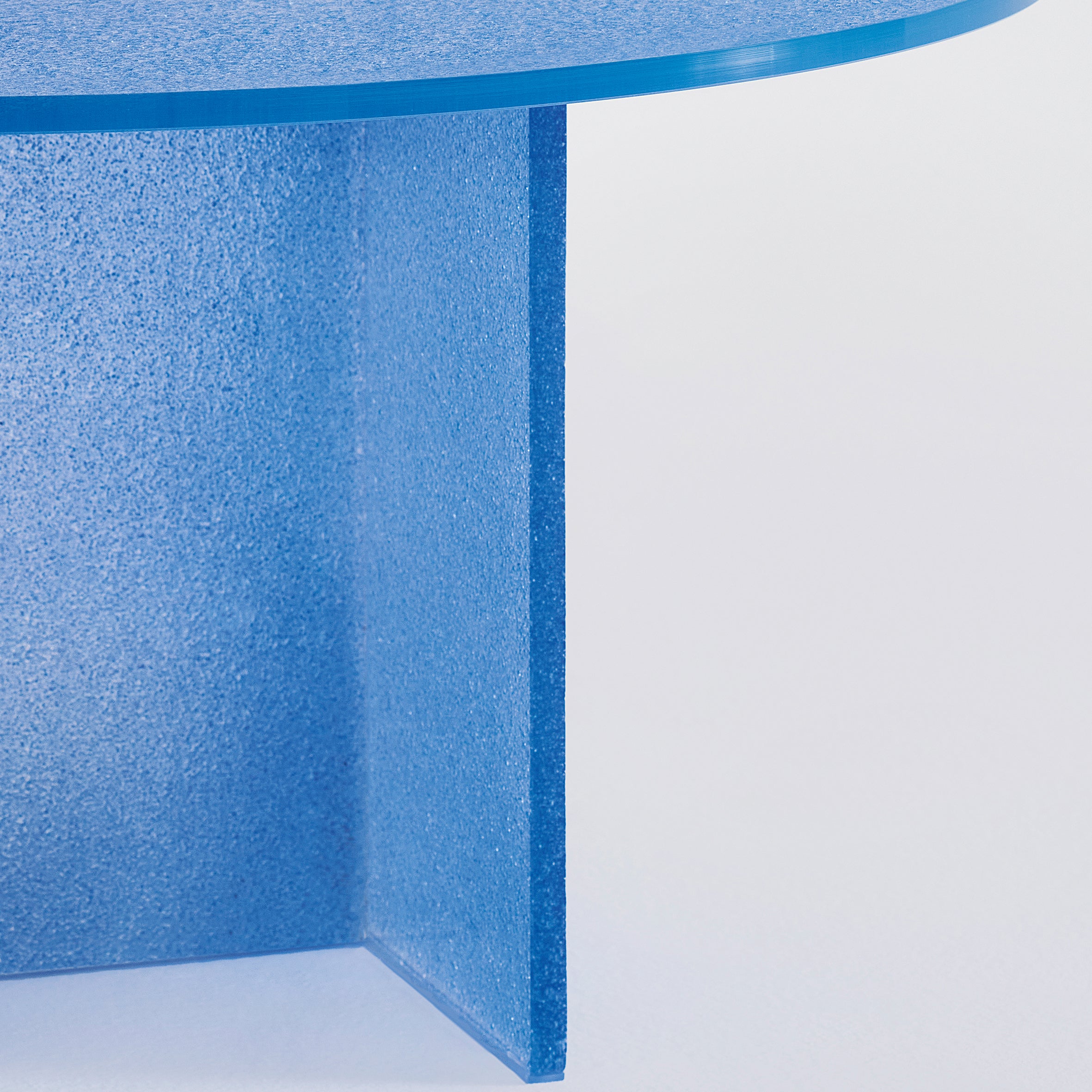 Simoon Round Low Table