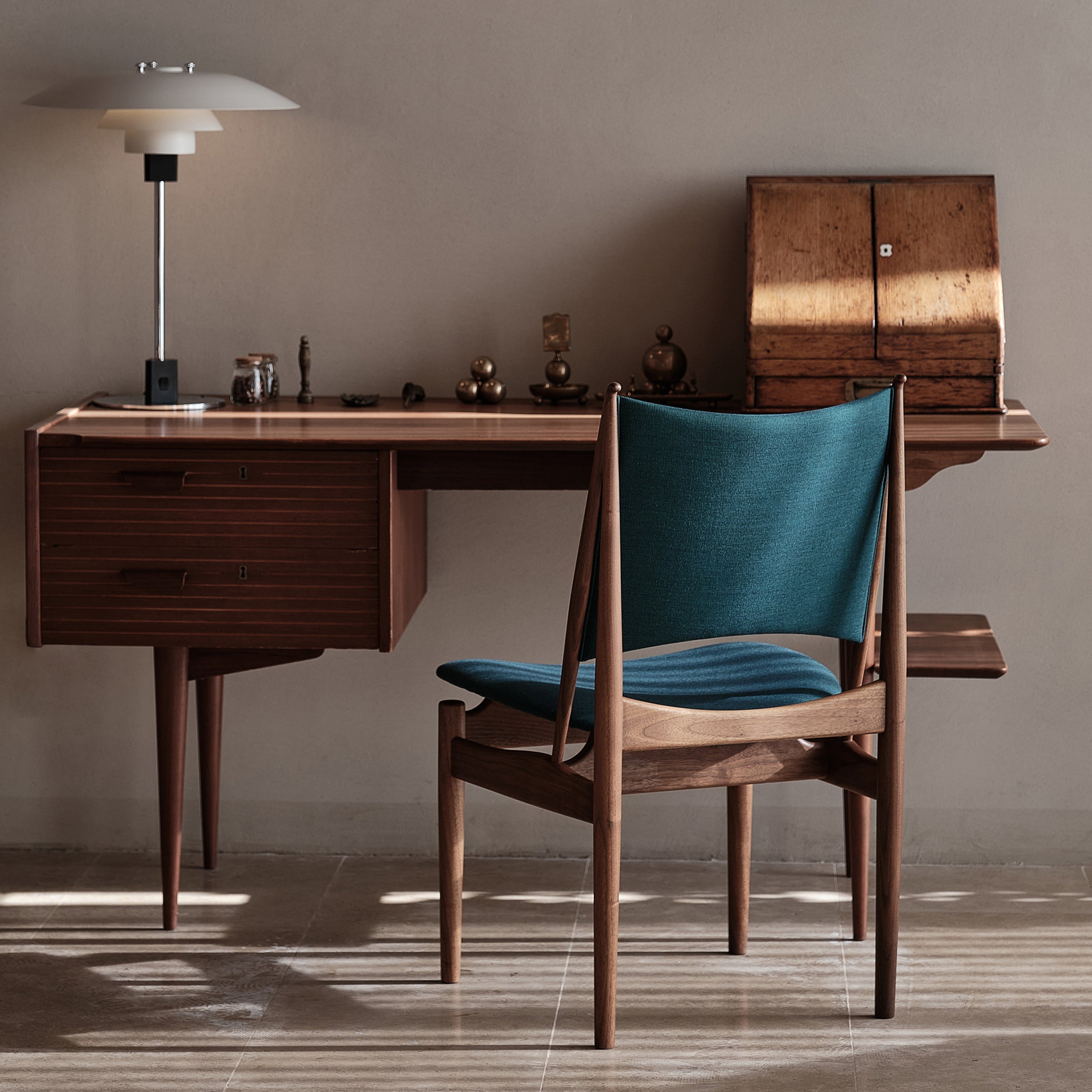 Egyptian Chair