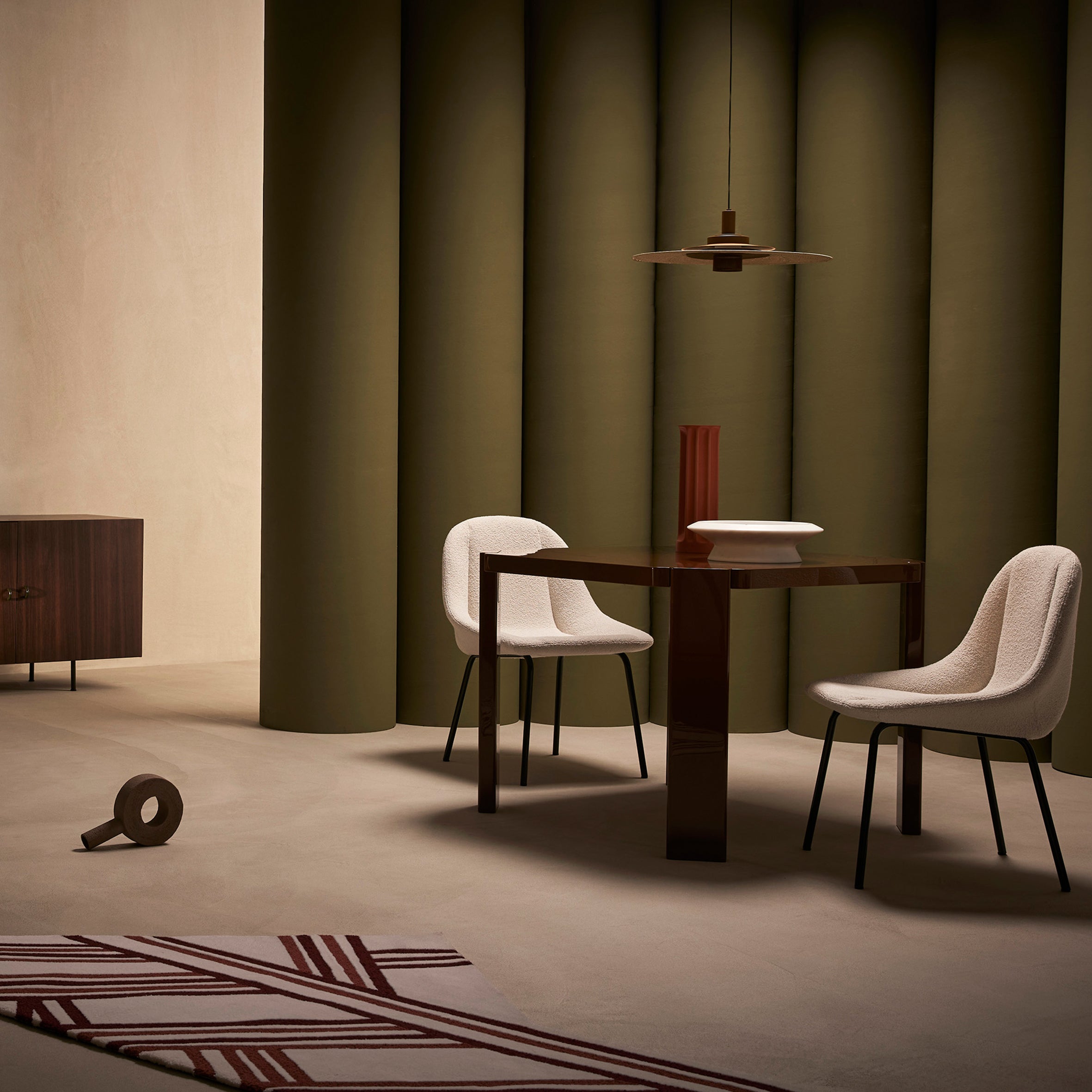 Fency Chair