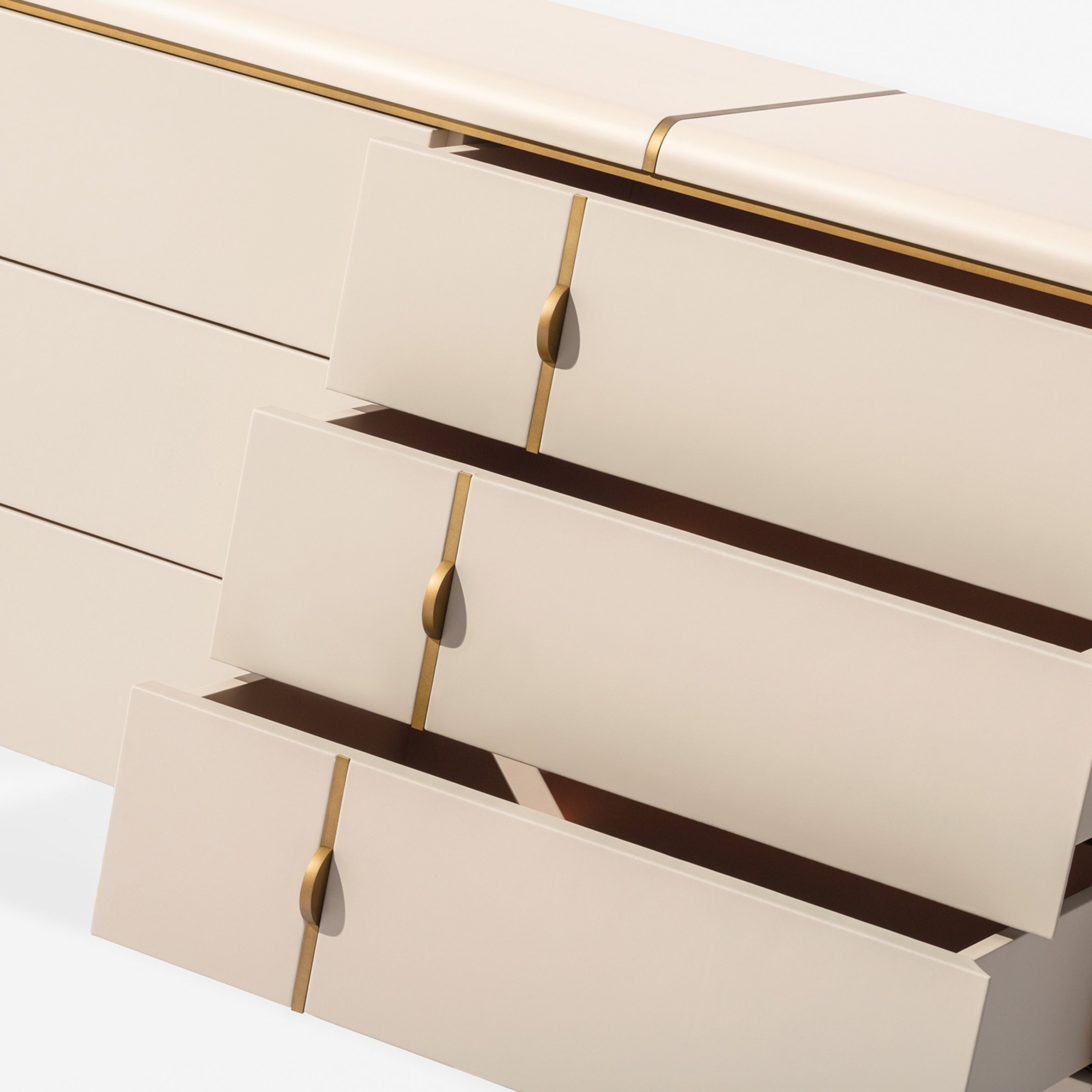 Althea D Chest of Drawers