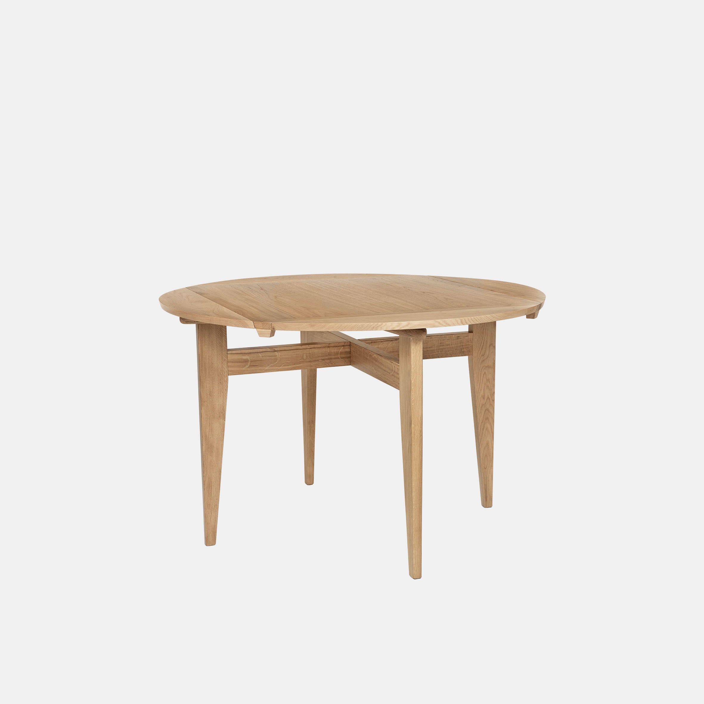 B-Table Pivoting Extendable Table