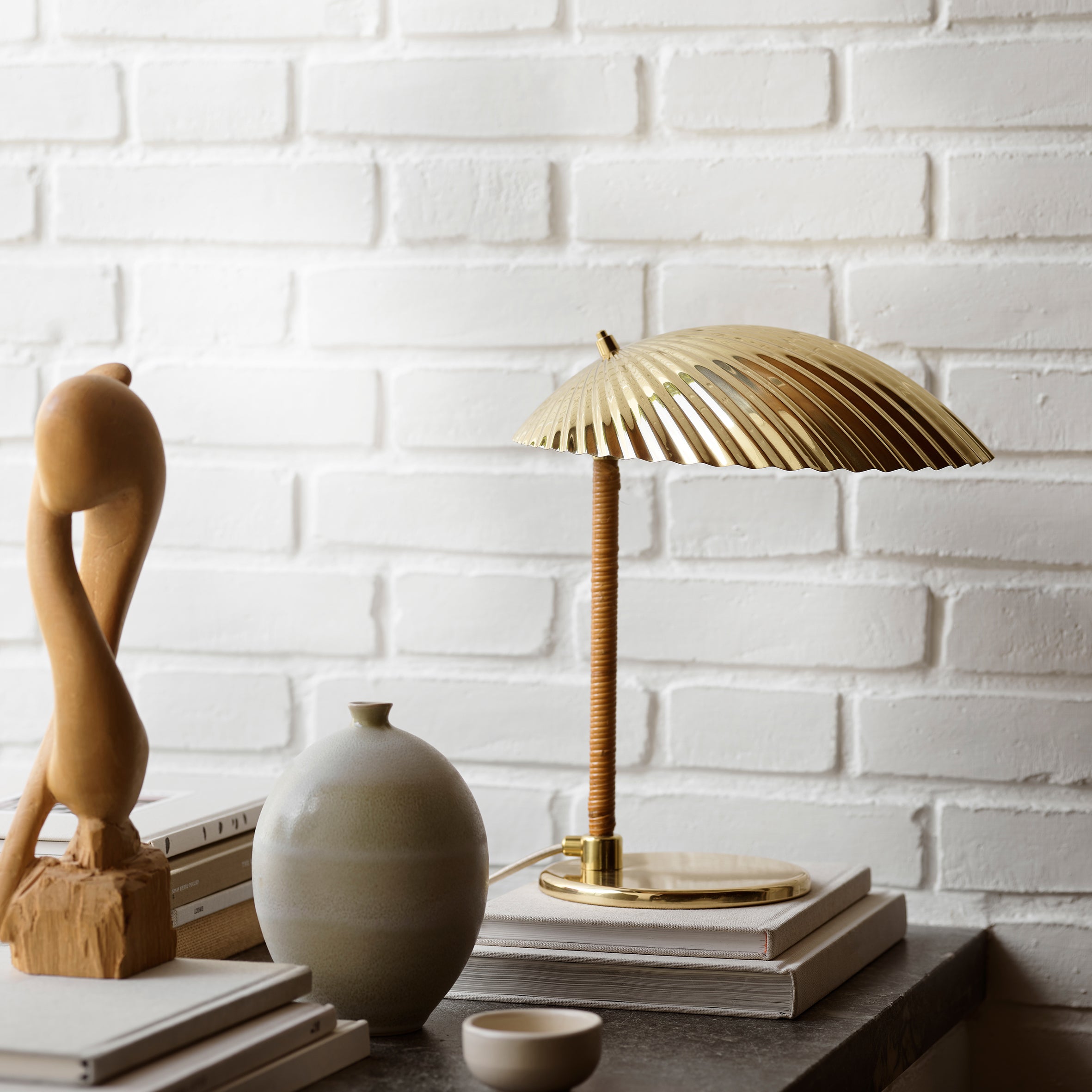 5321 Table Lamp