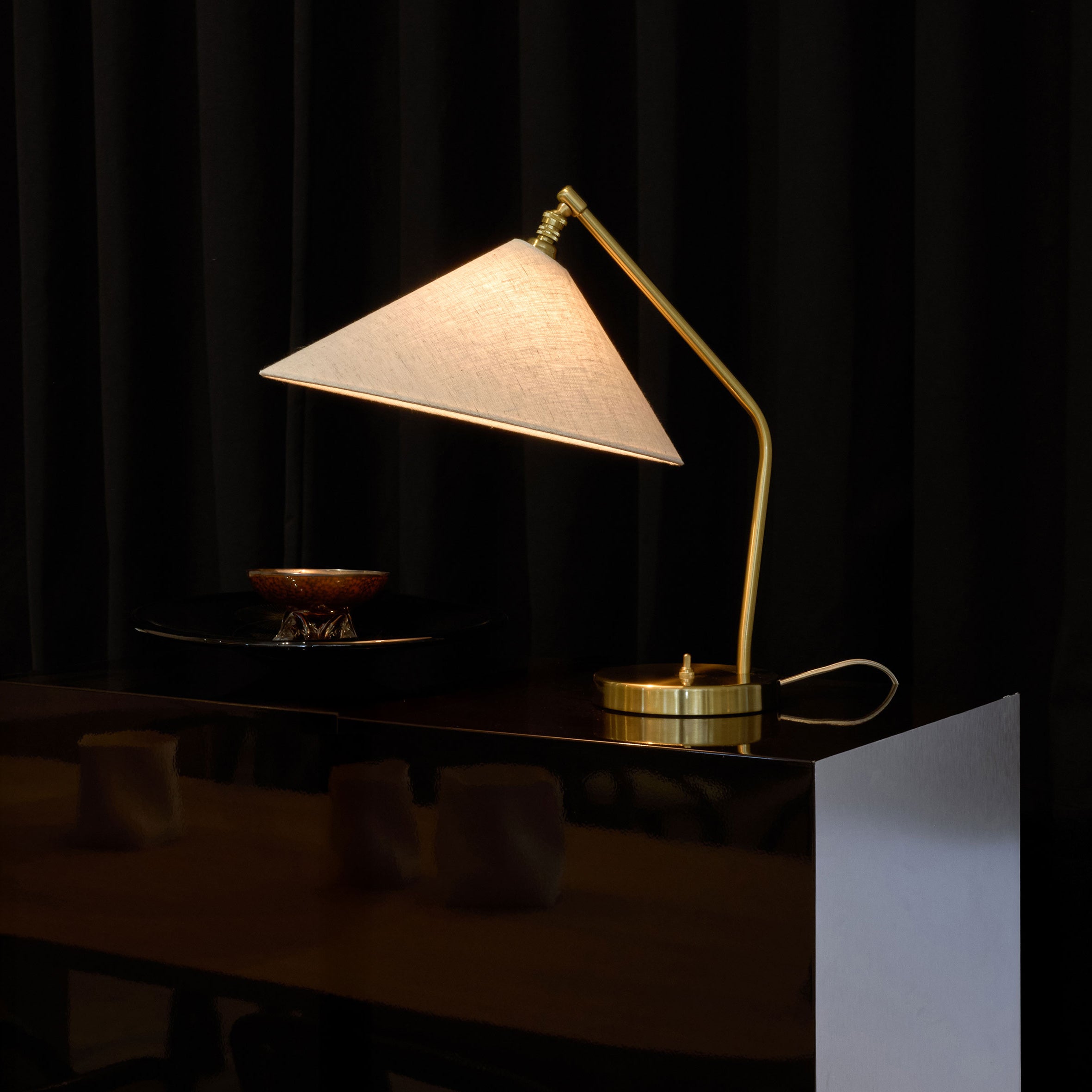 Gräshoppa Table Lamp - Fabric Shade