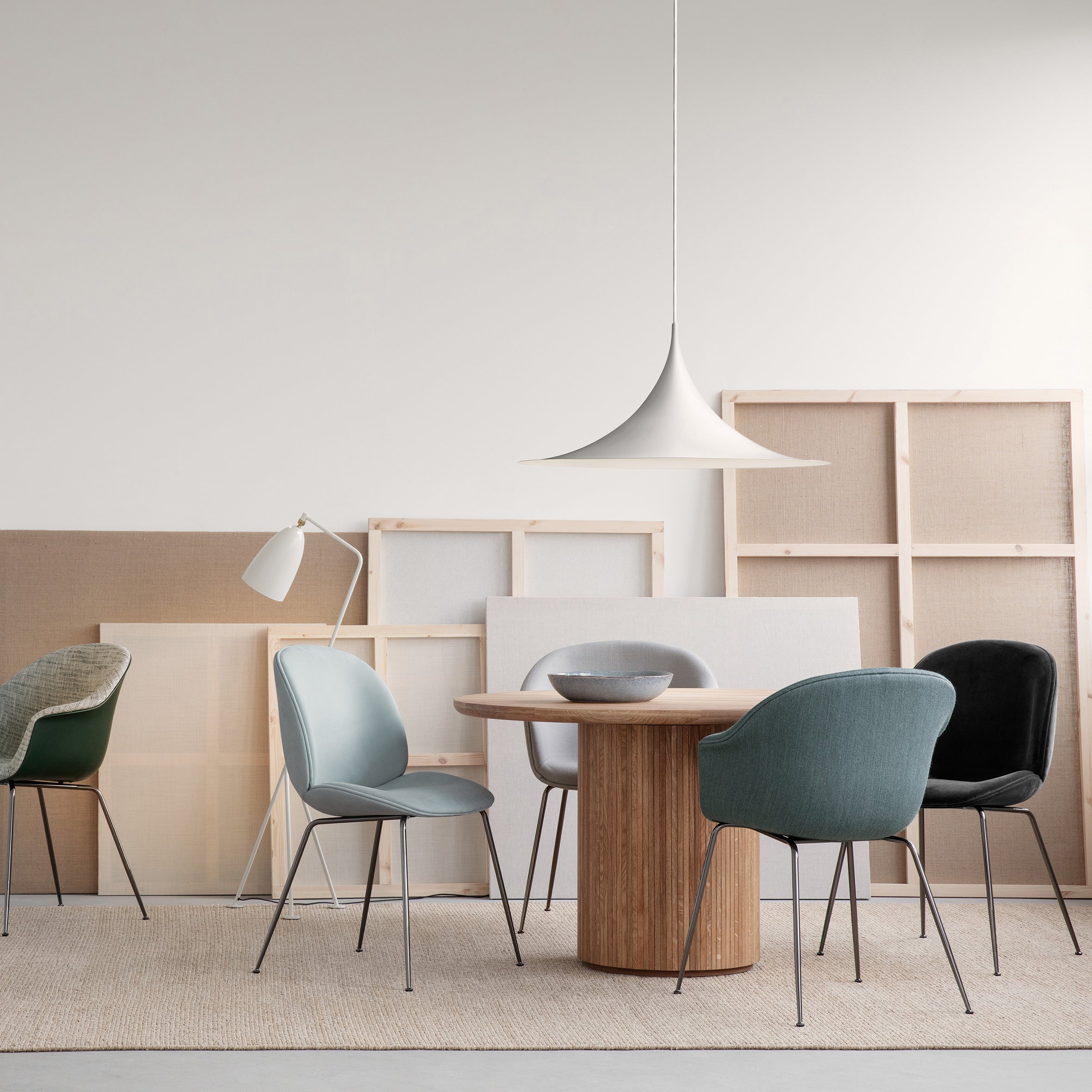 Moon Round Dining Table