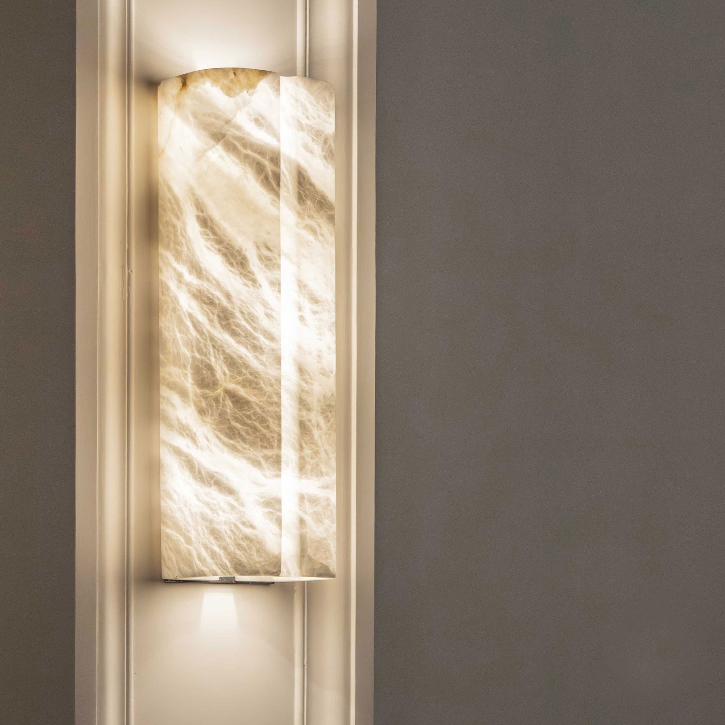 Bast Sconce