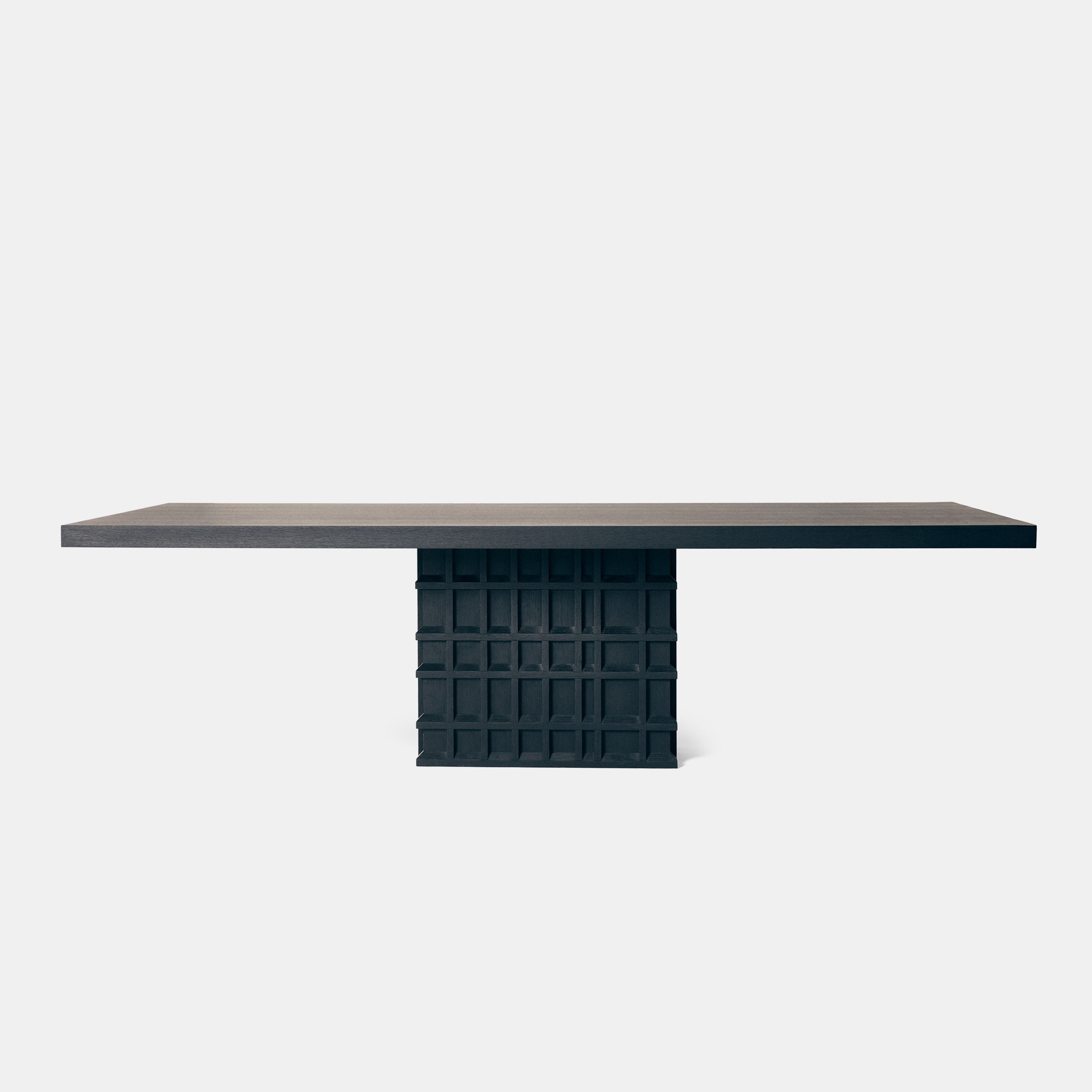 Herse Dining Table