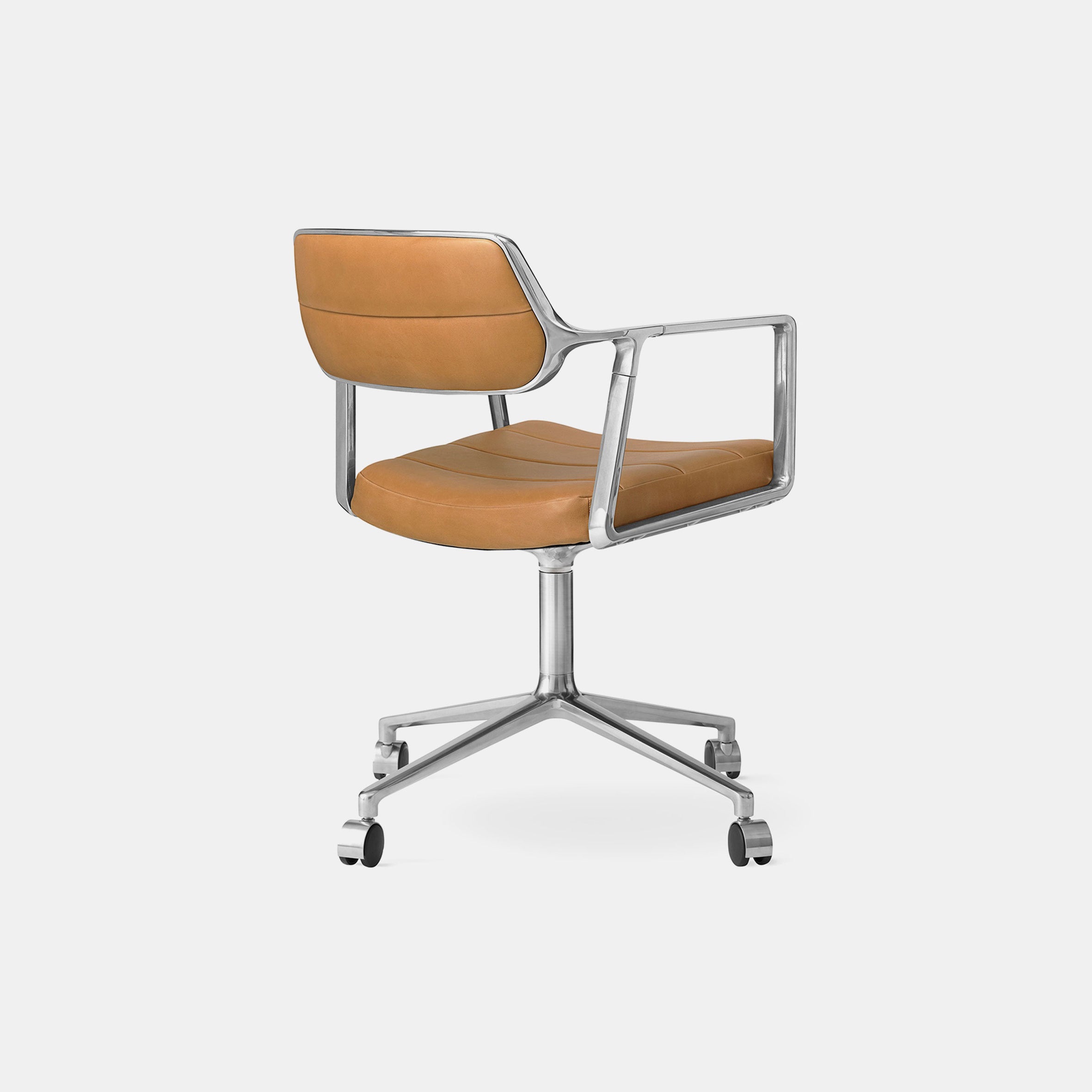 Vipp453 Swivel Chair
