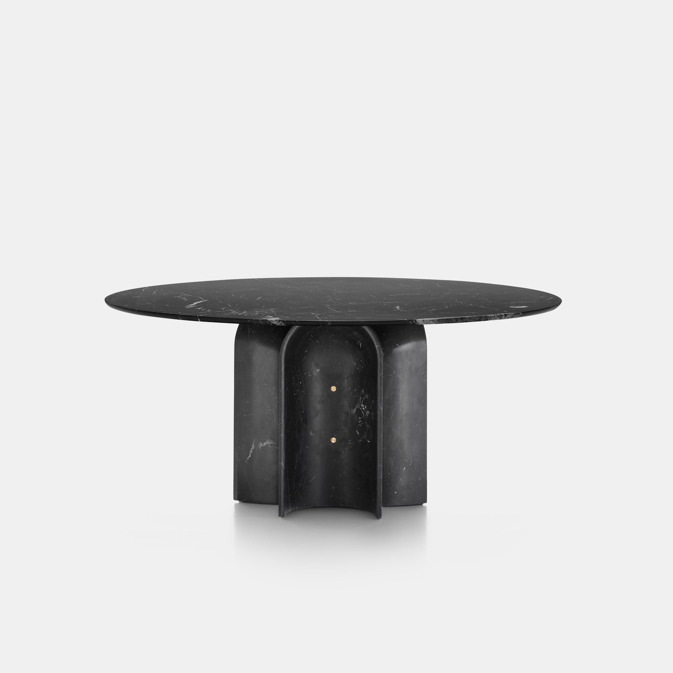 Le Cupole Round Table