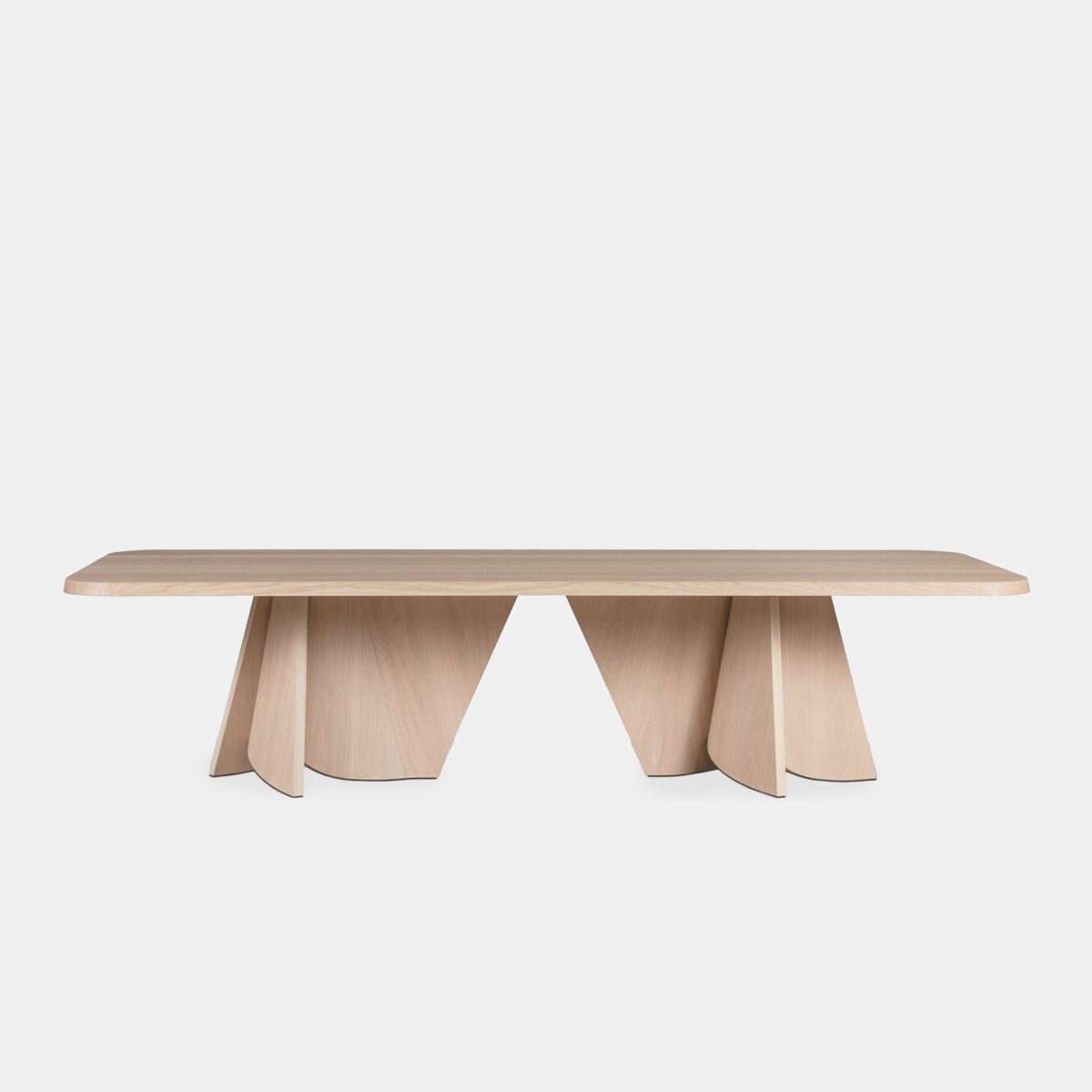 Zaho Dining Table