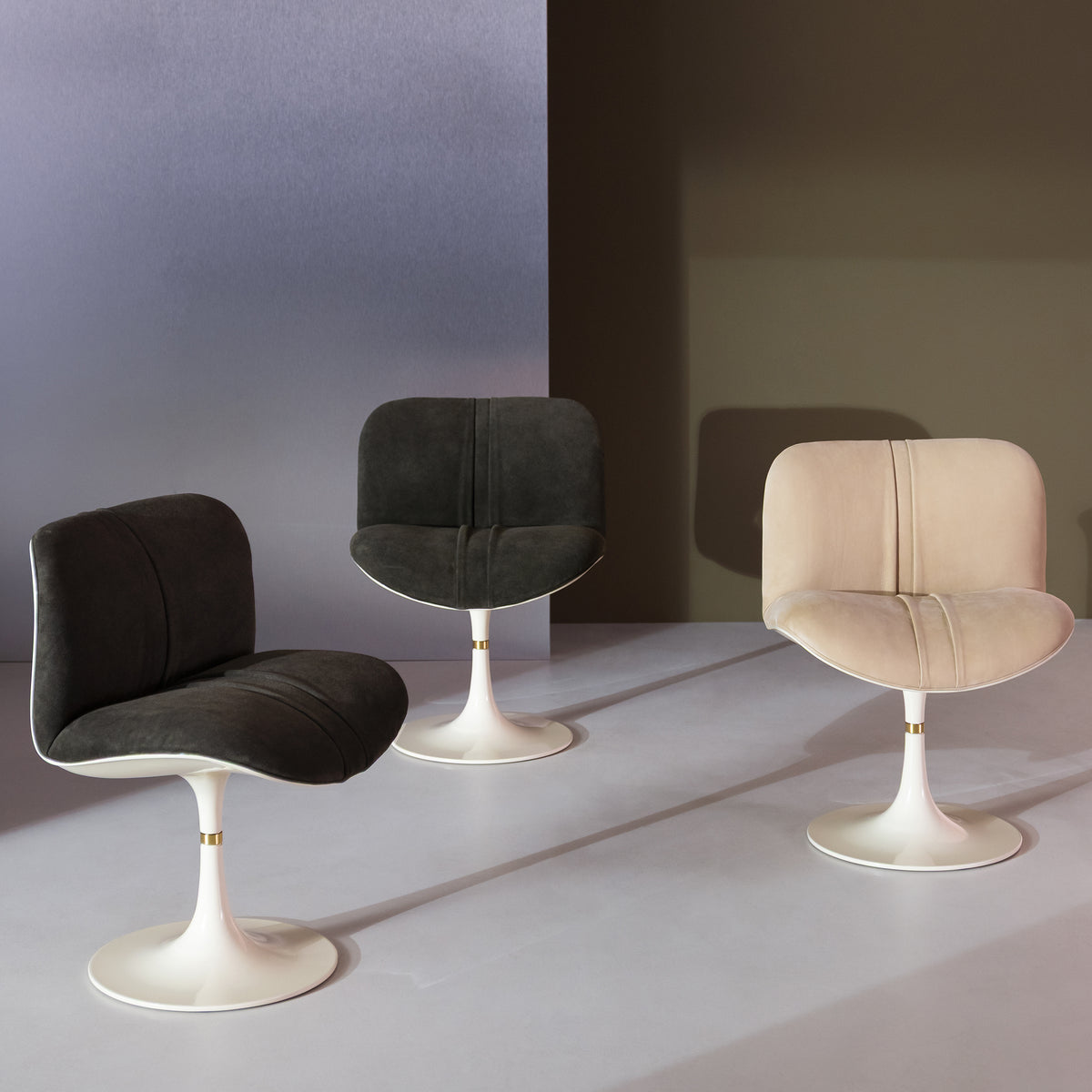 Marilyn Swivel Chair