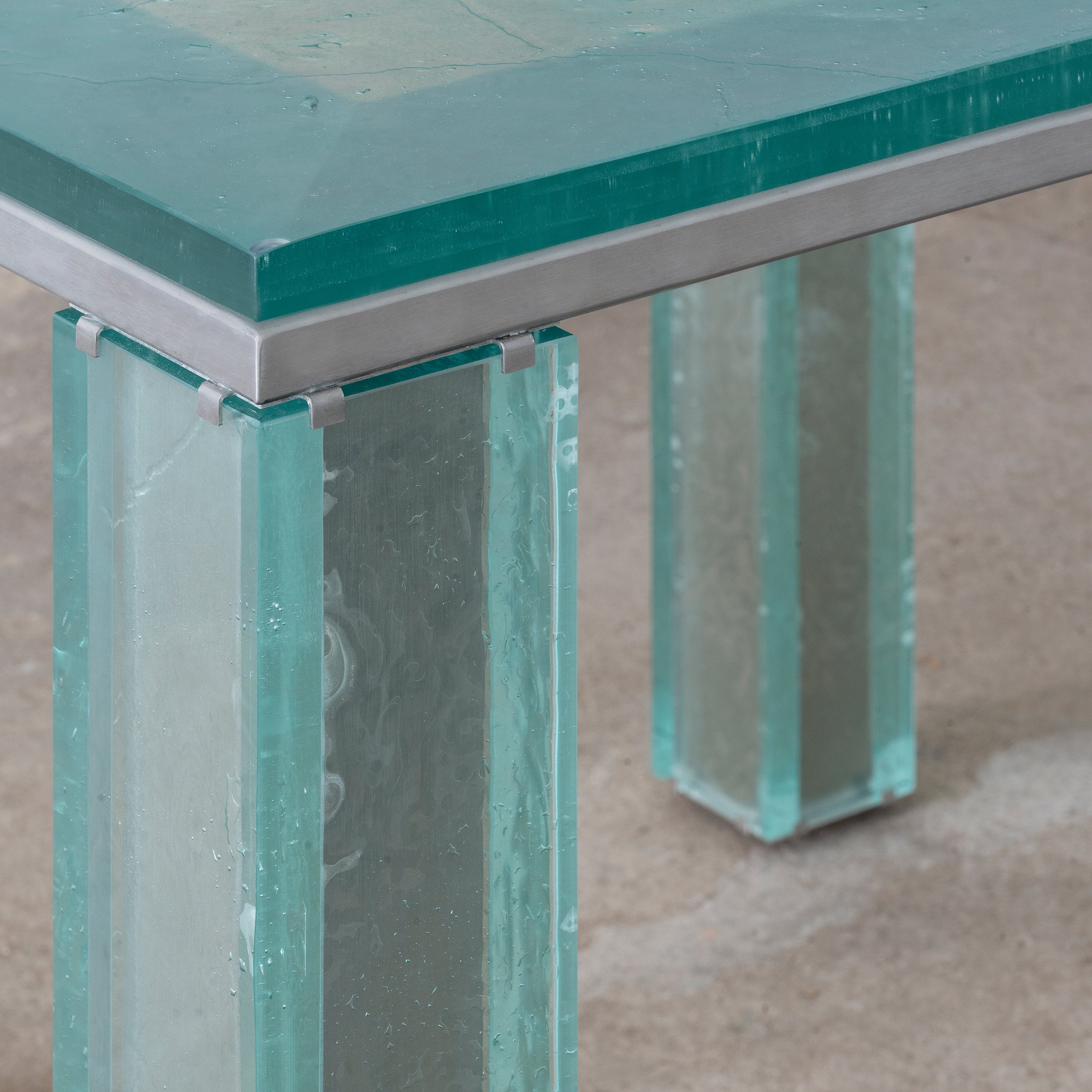 Float Dining Table