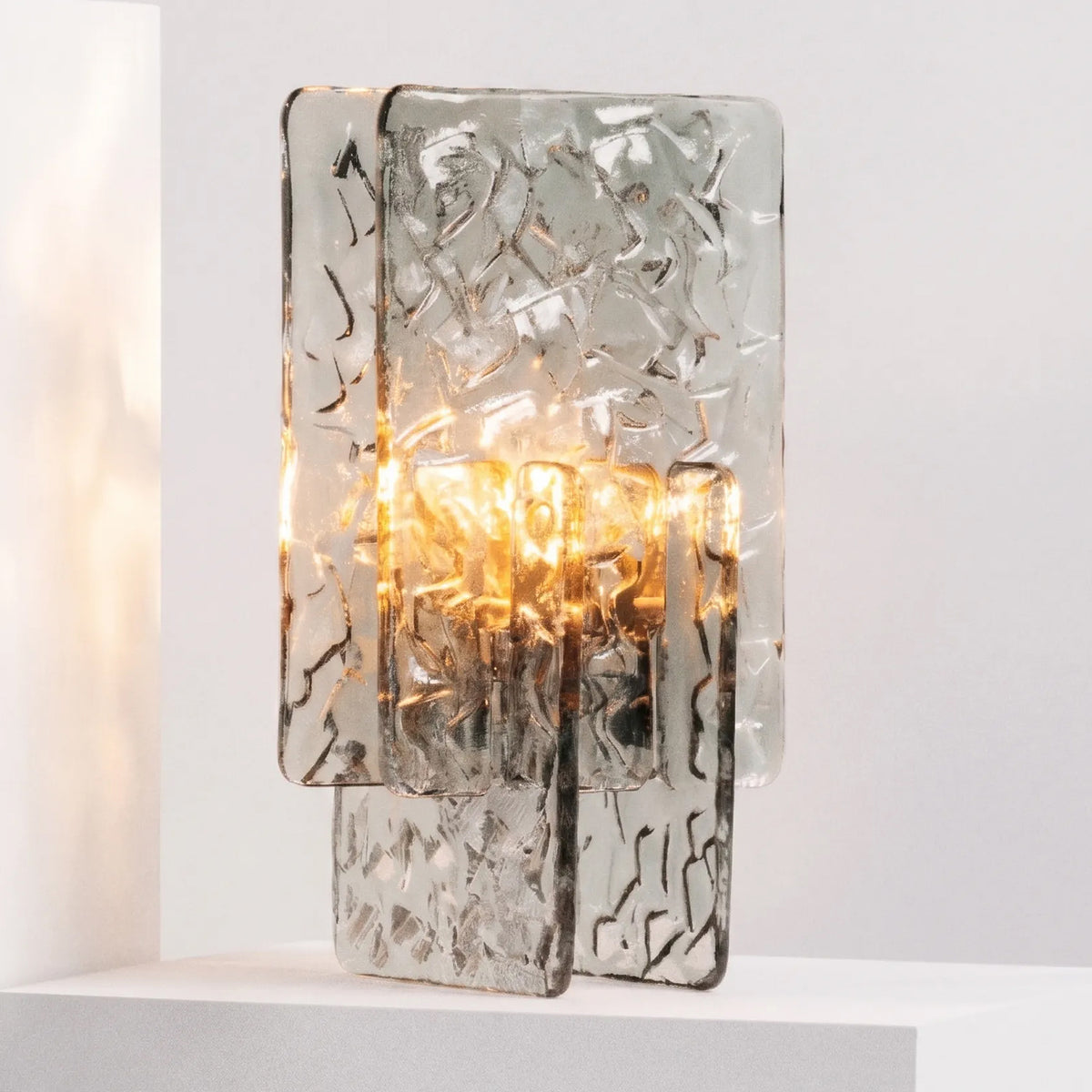 Linetta Table Lamp