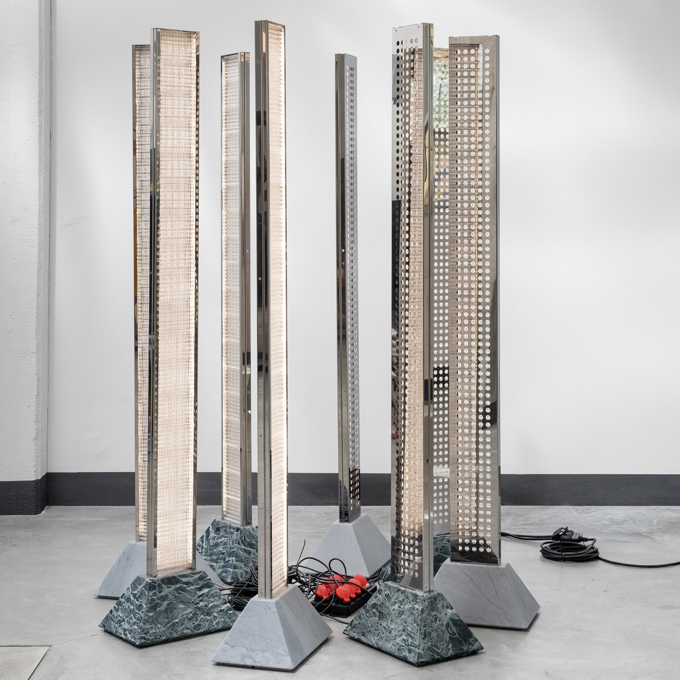 Sistema Totem Floor Lamp