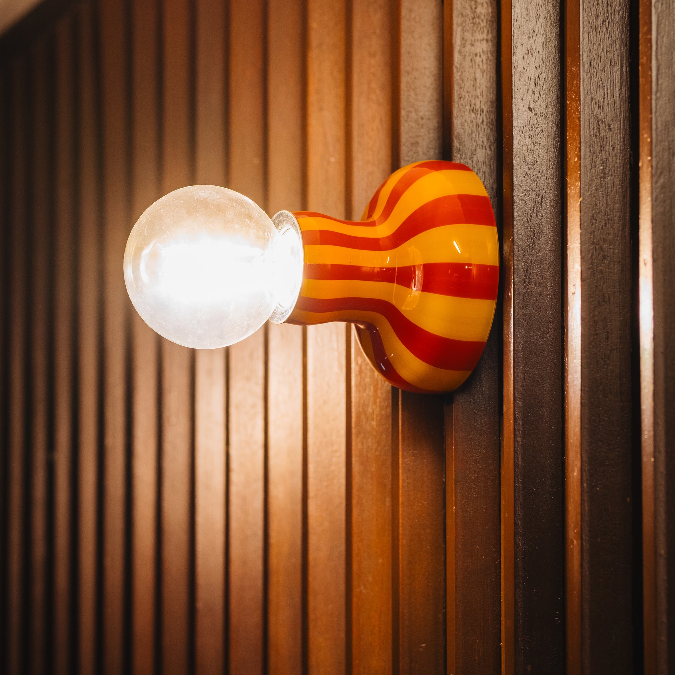 Ultras Sconce