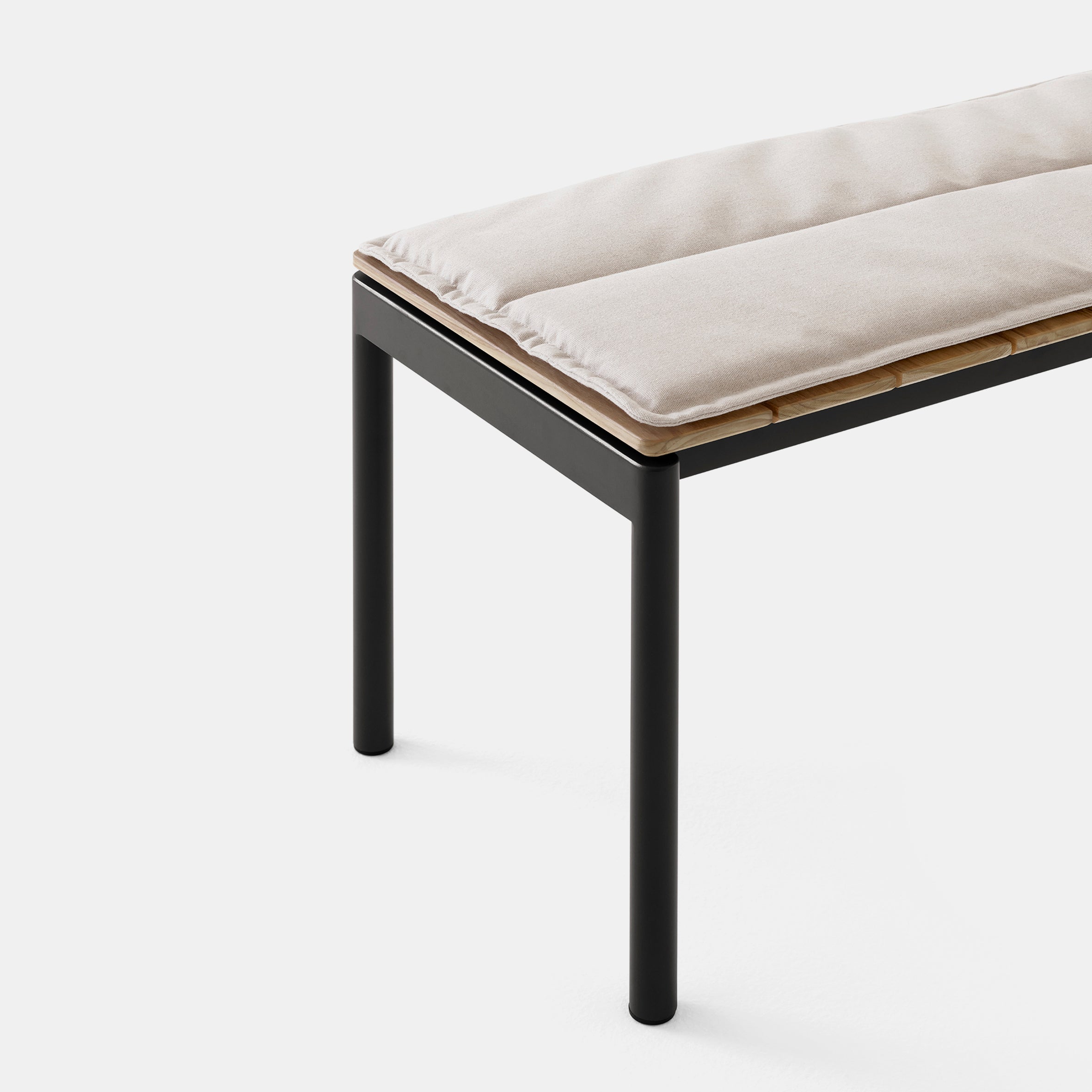Ville Outdoor Bench