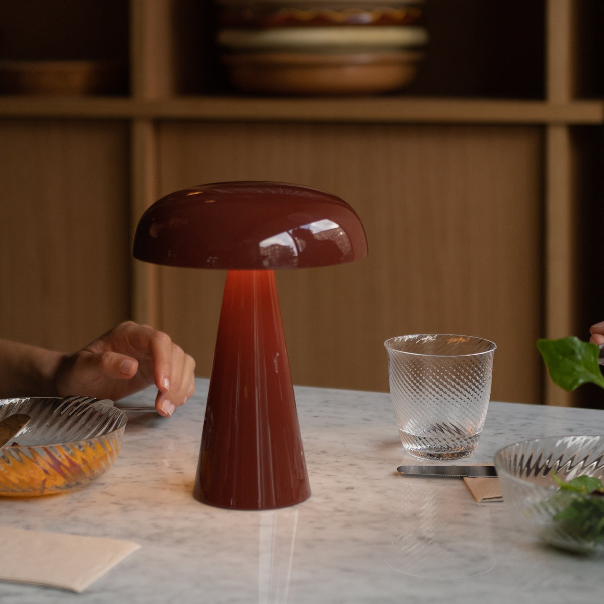 Como Portable Table Lamp SC53