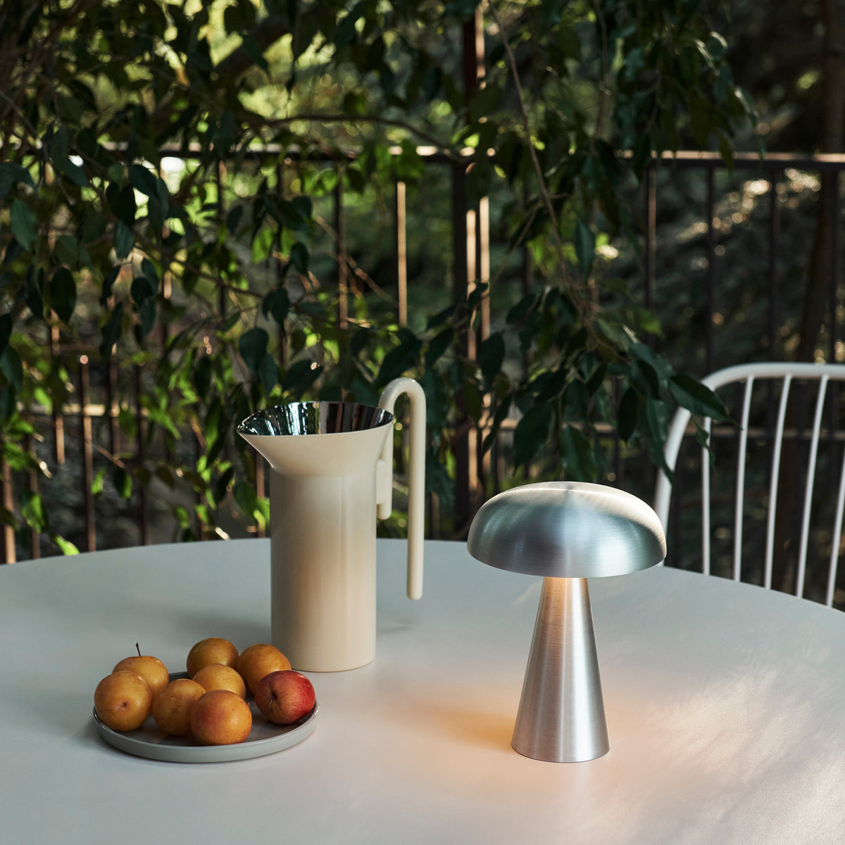 Como Portable Table Lamp SC53