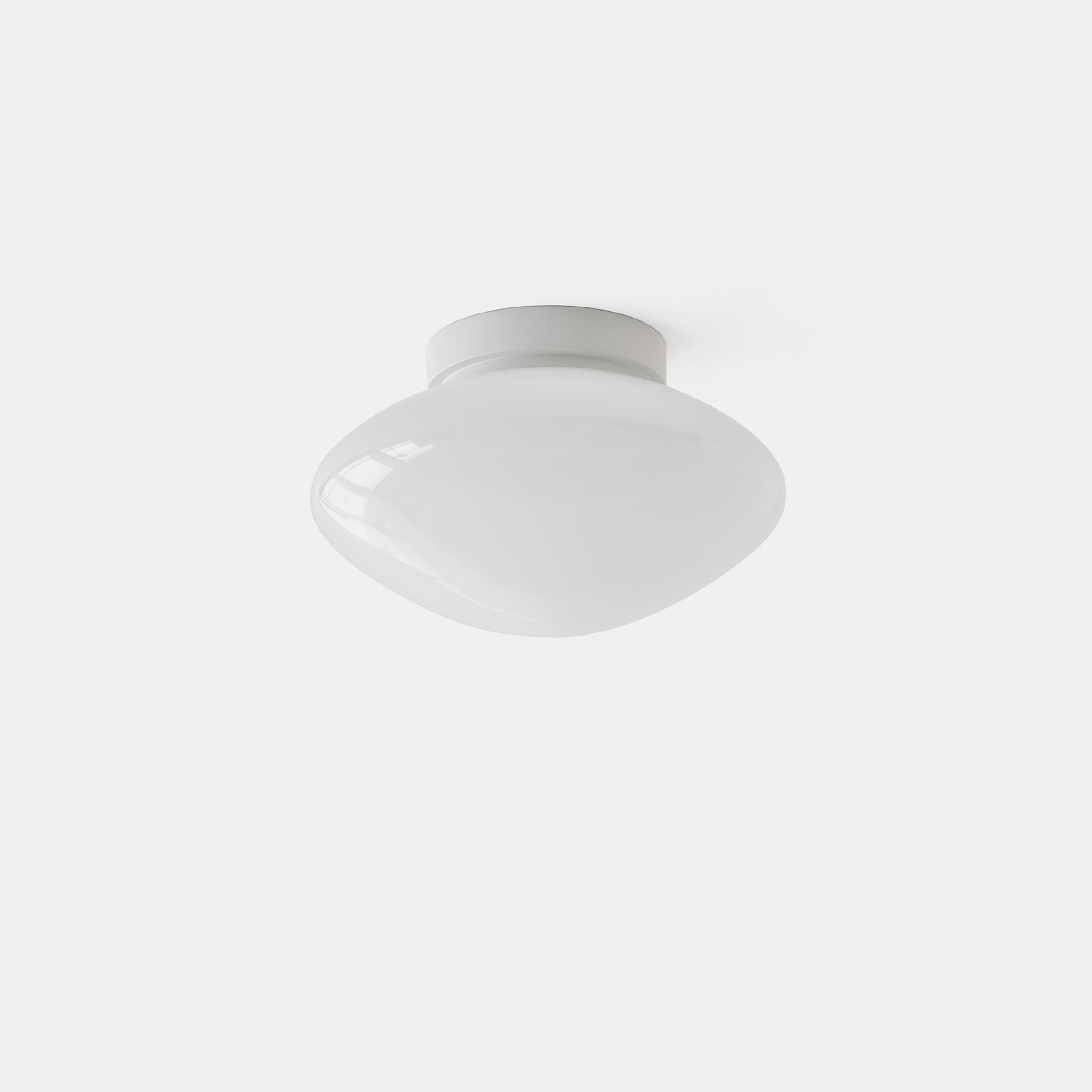 Mist Wall / Ceiling Lamp AP22 - Monologue London