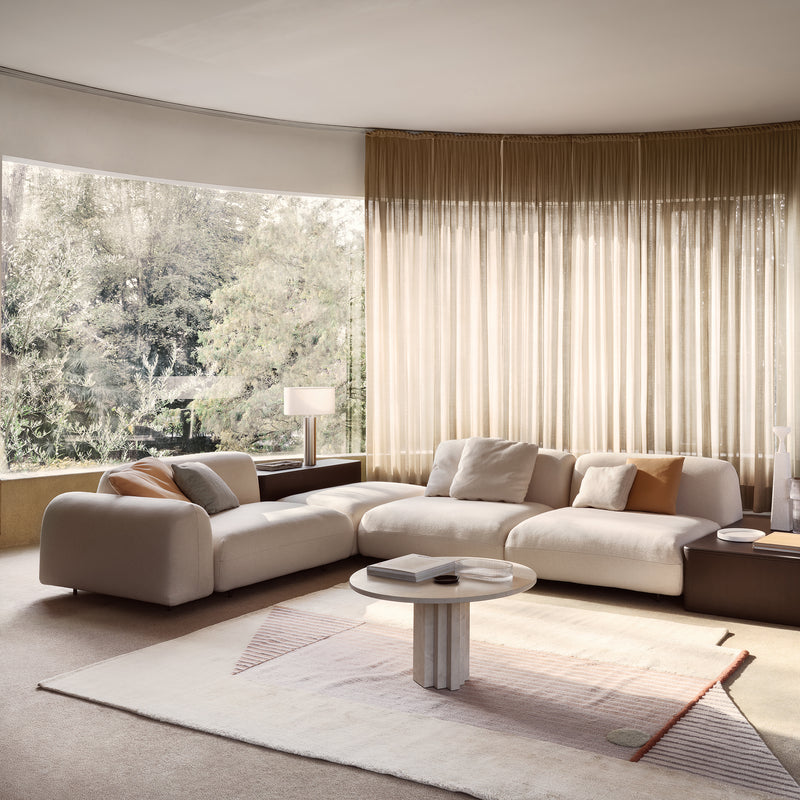 Tokio Curved Sofa | Arflex | Monologuelondon.com – Monologue London