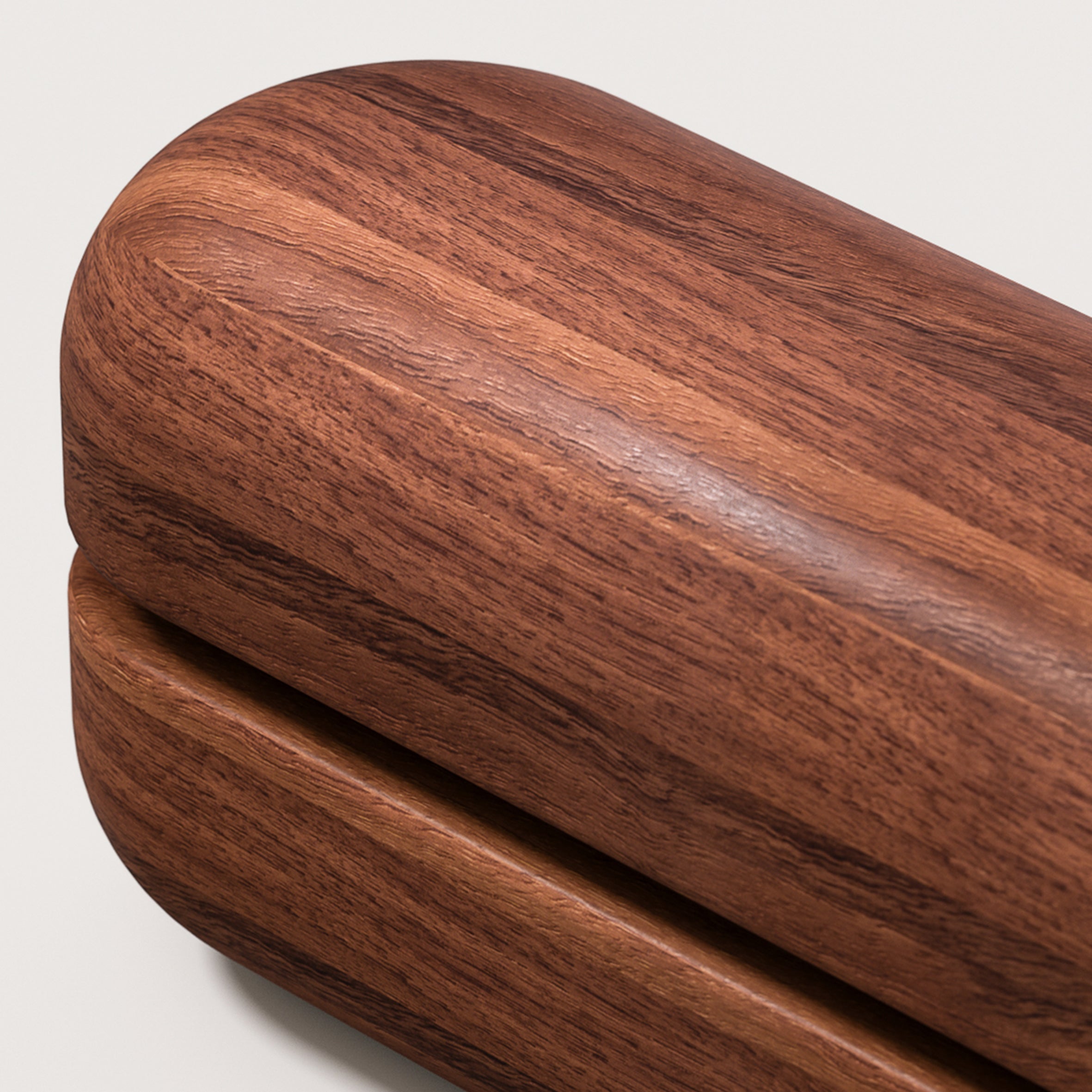 Amande Bench