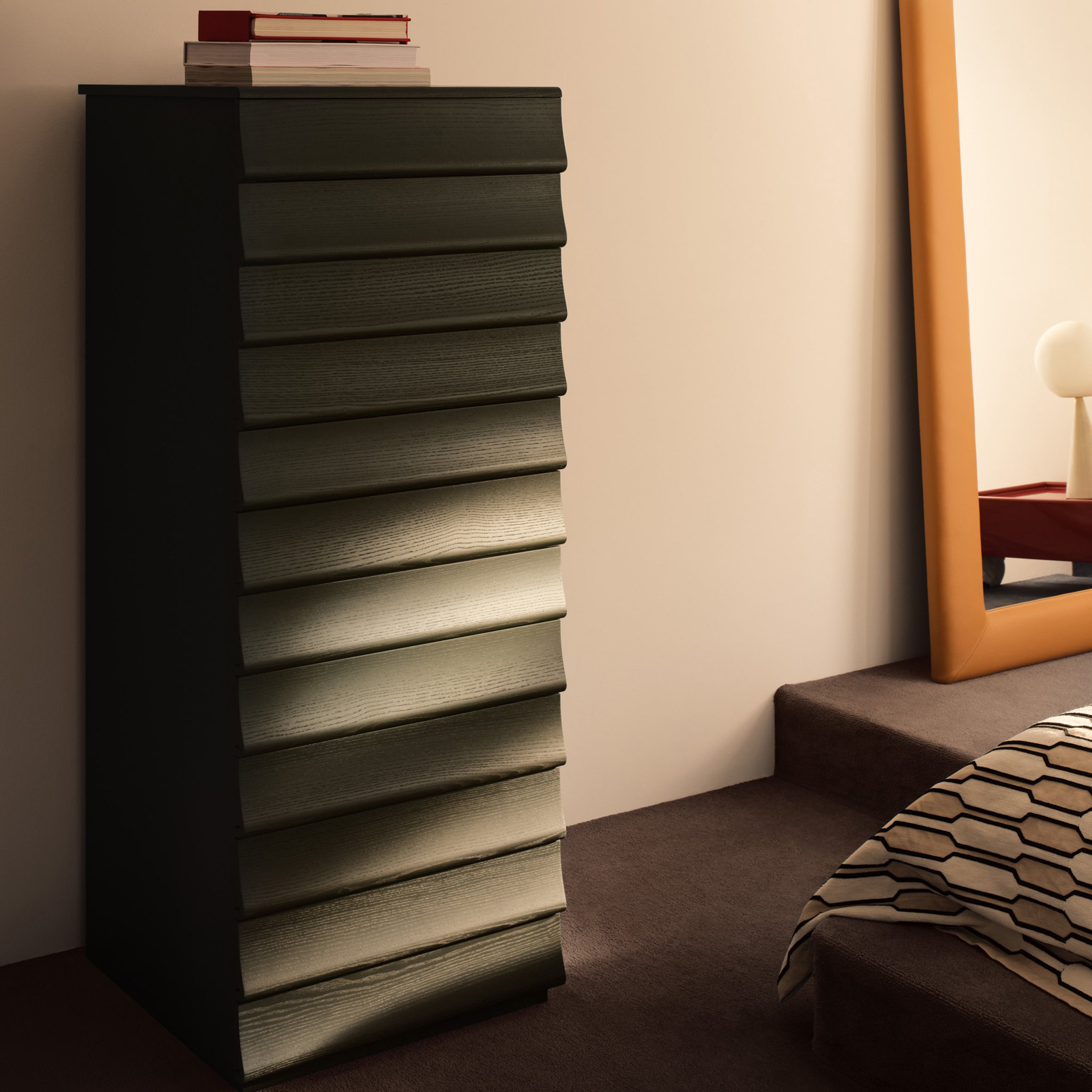 Rideaux Chest with Seven Drawers