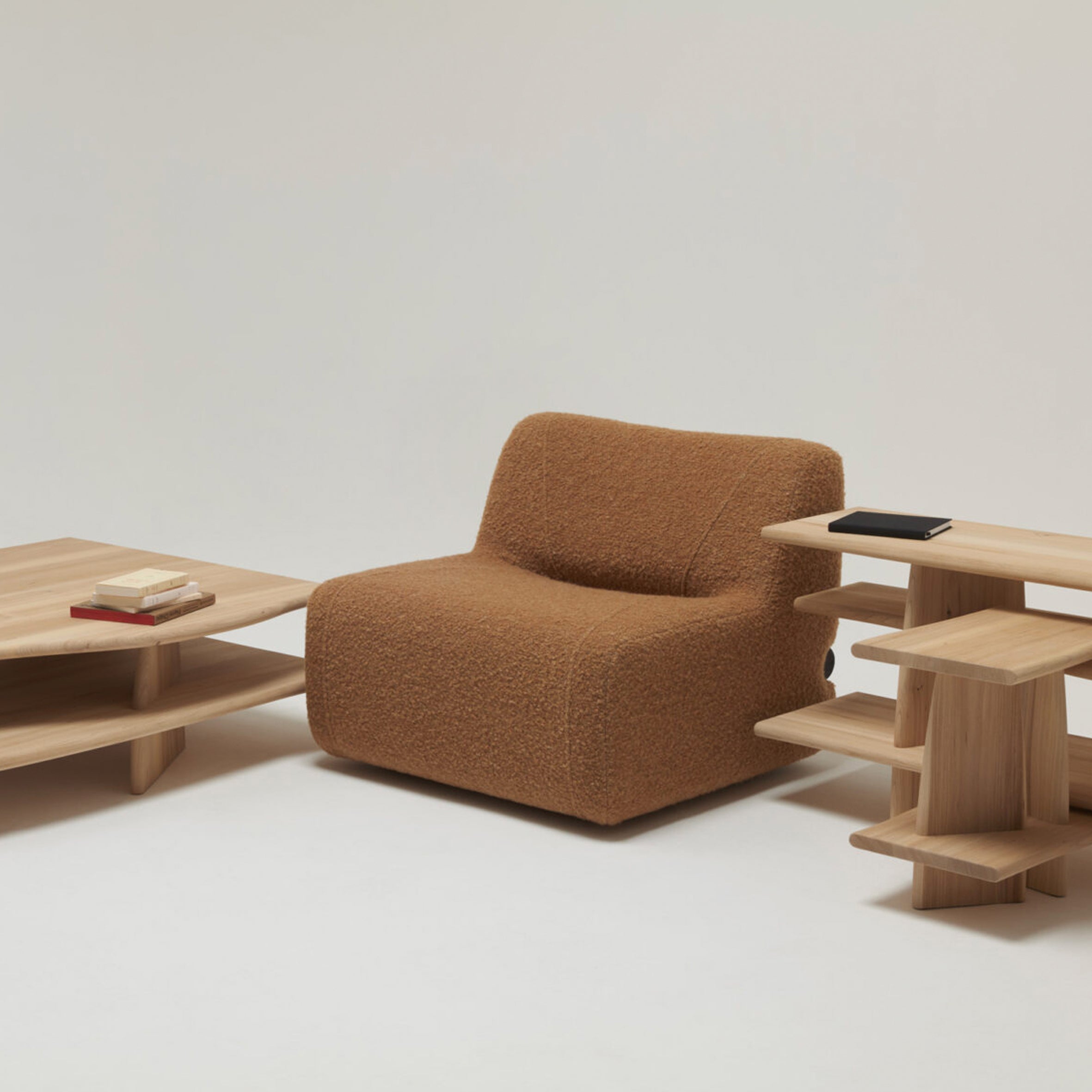 EME Lounge Chair