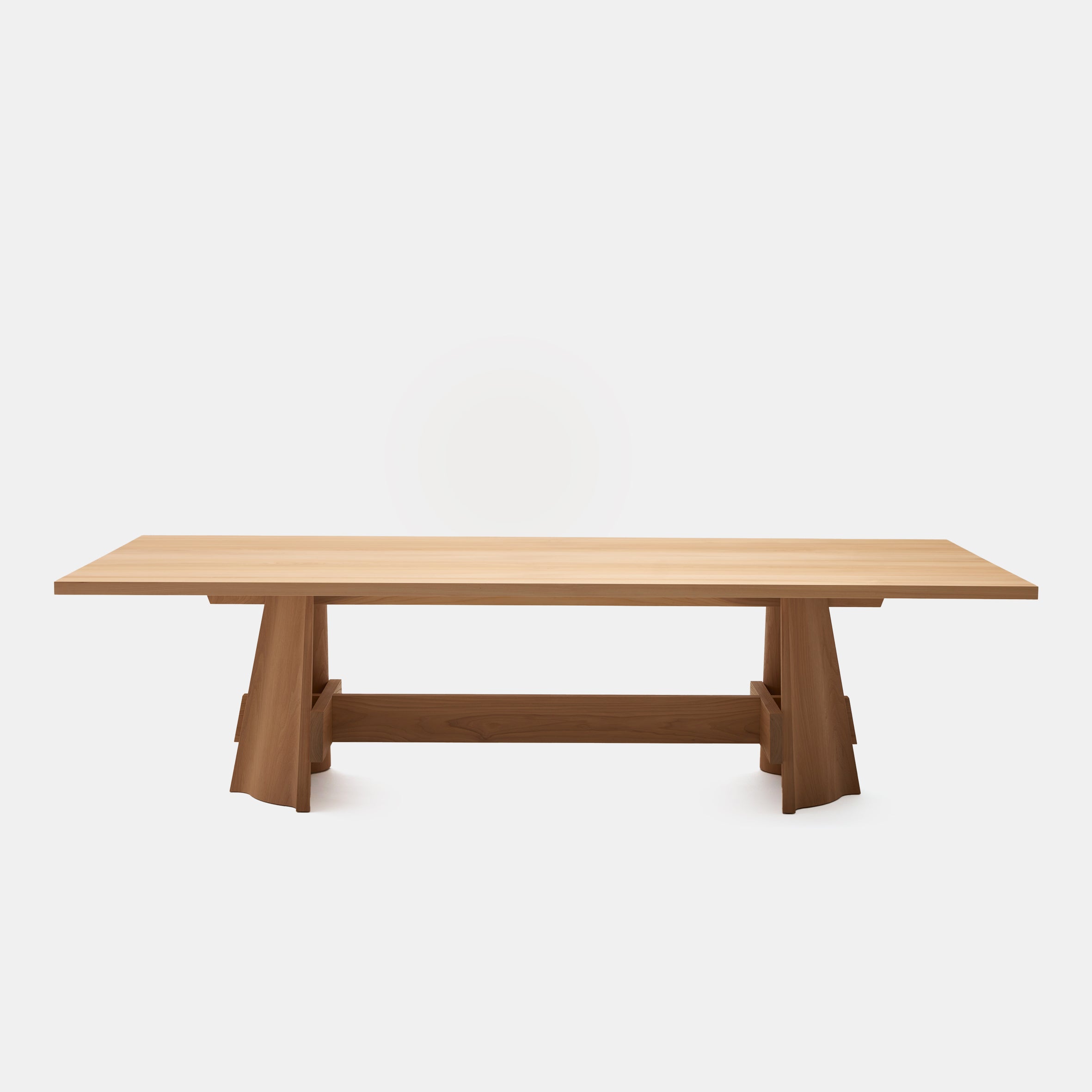 ORI Dining Table