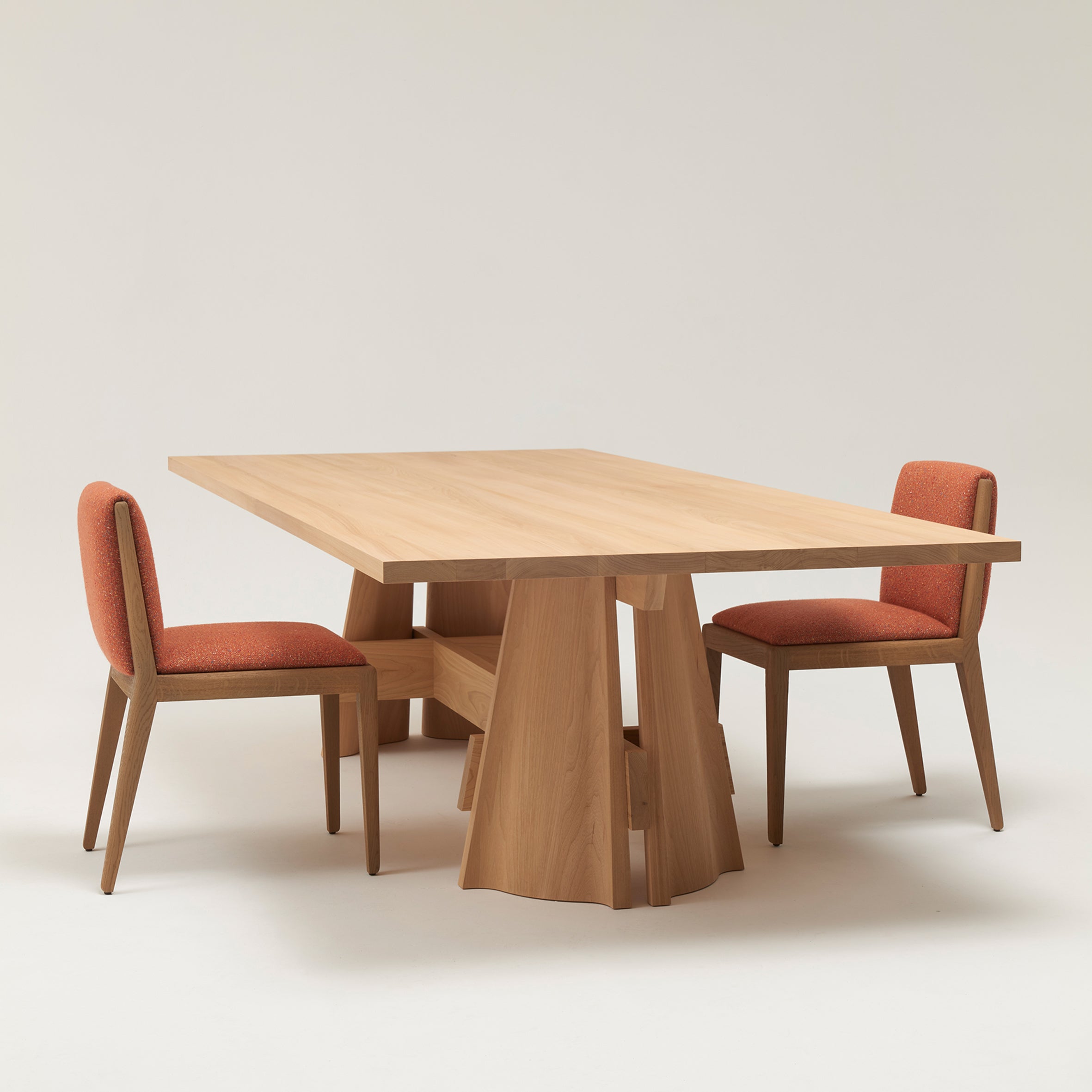 ORI Dining Table