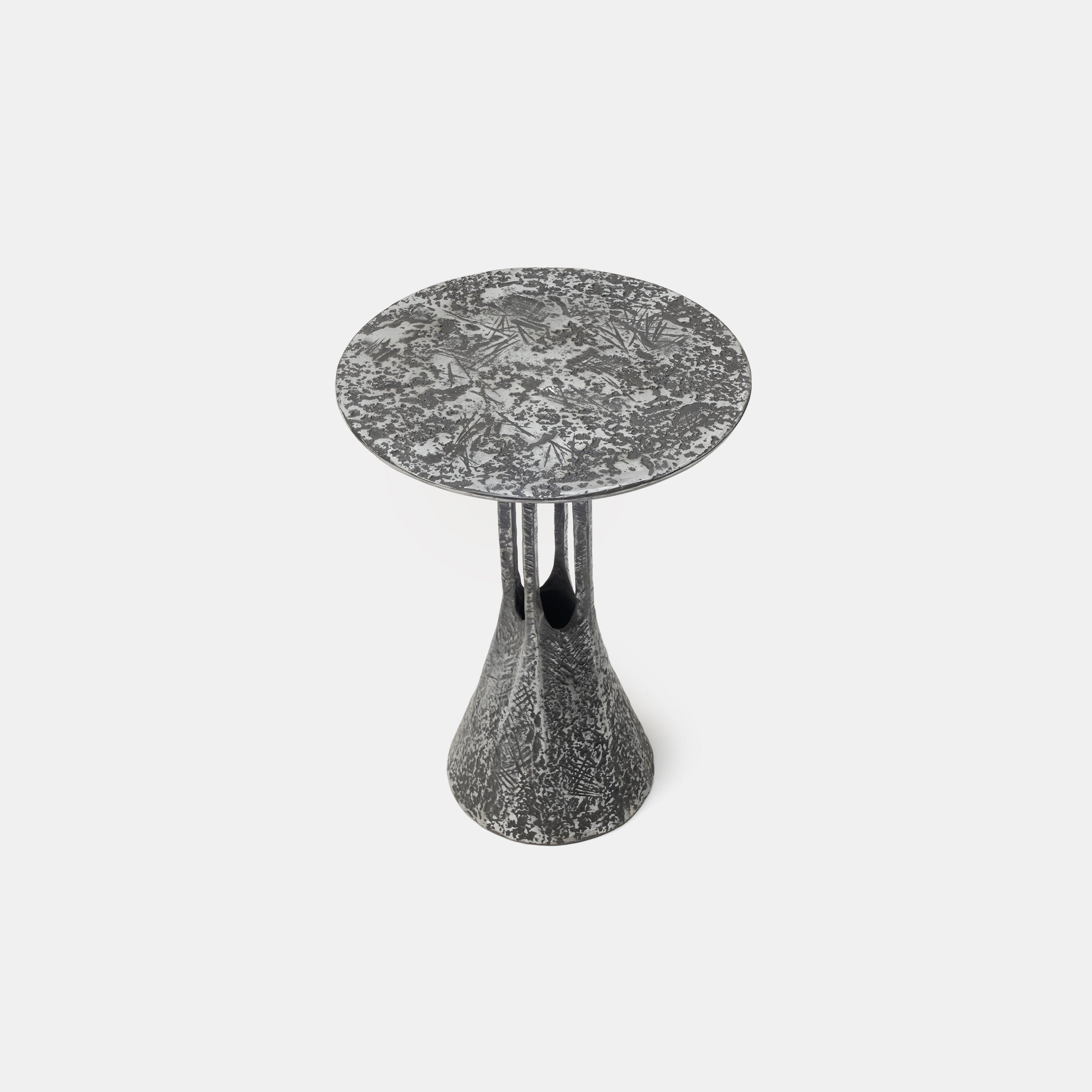 TEE Side Table - Aluminium