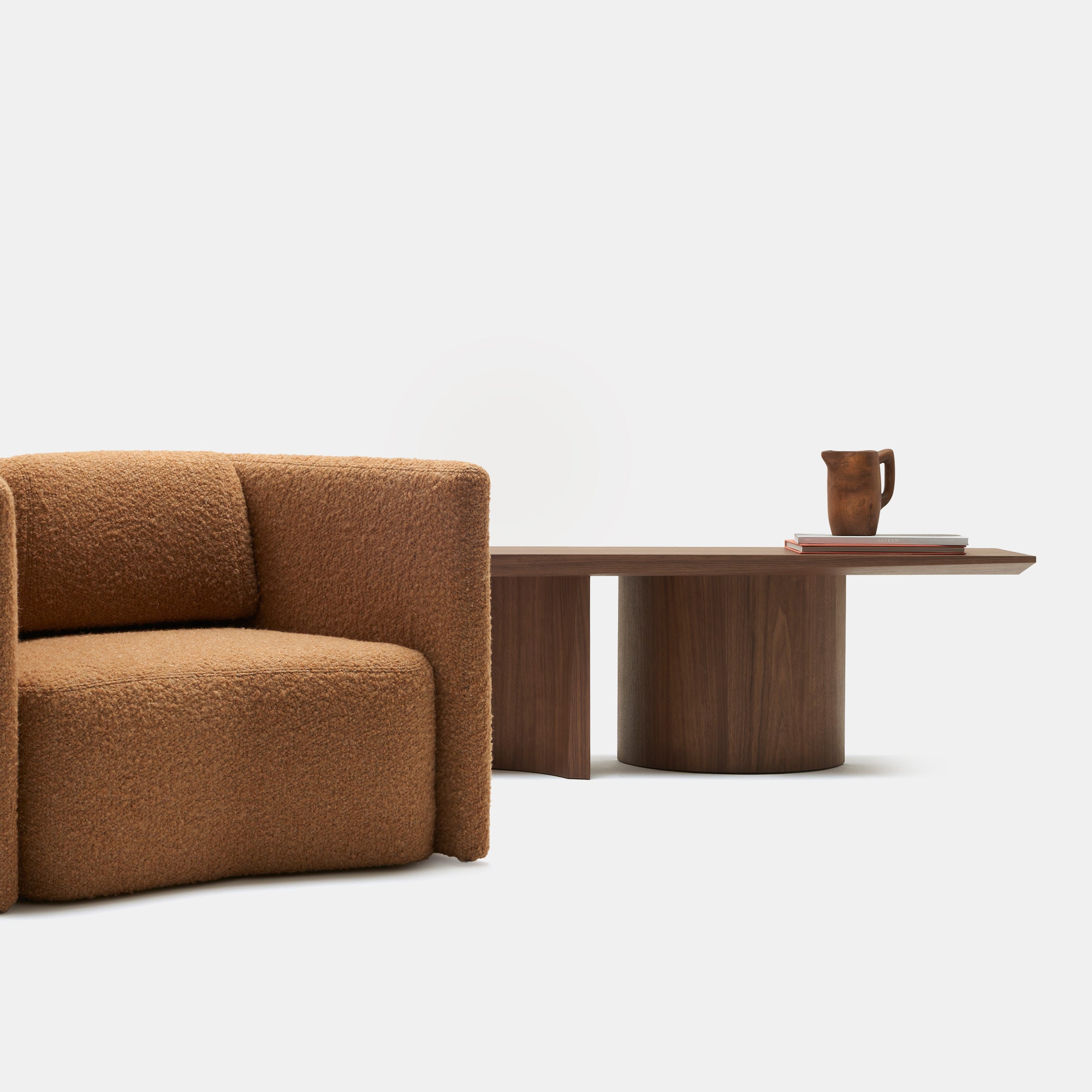 TEO Low Console