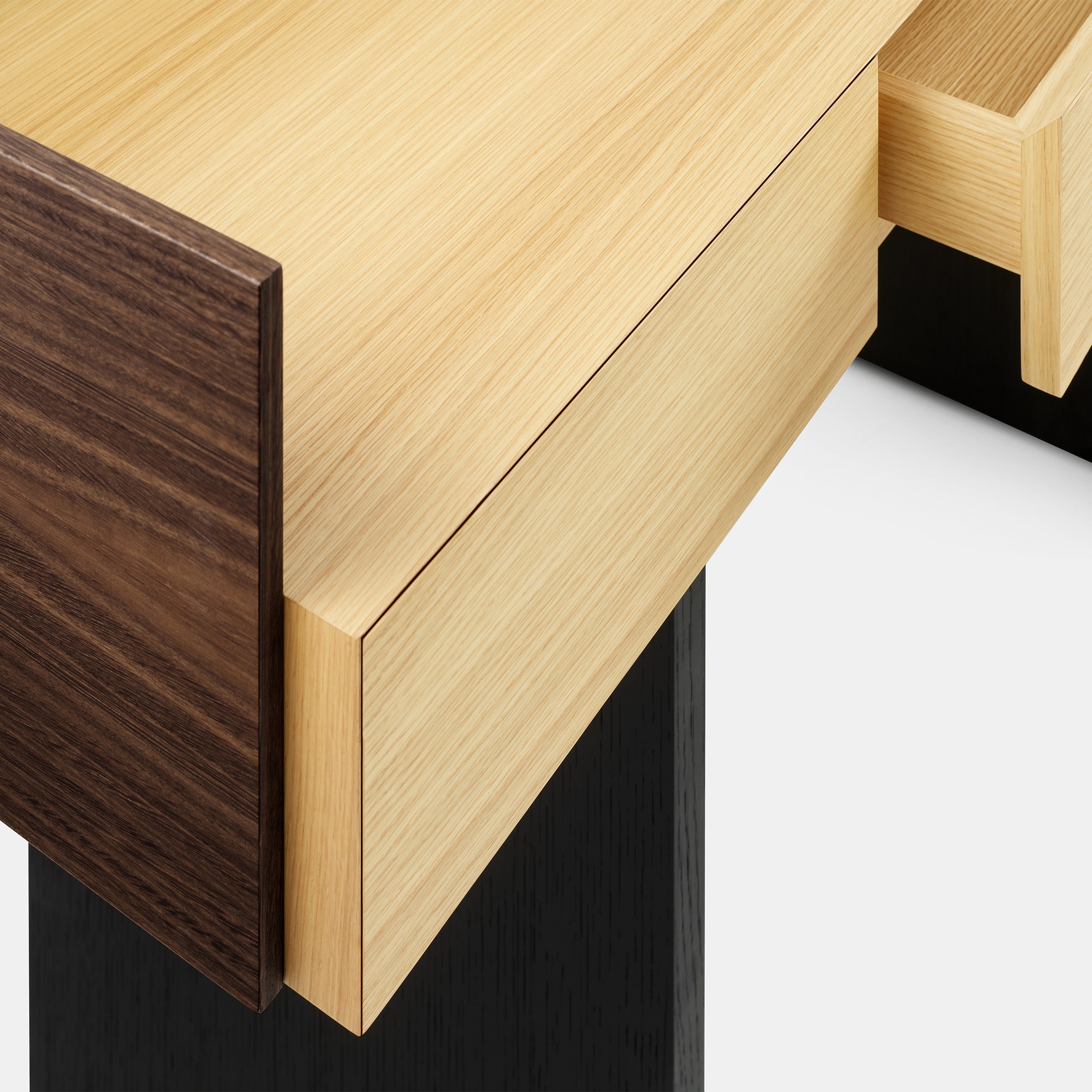 Jojo Desk