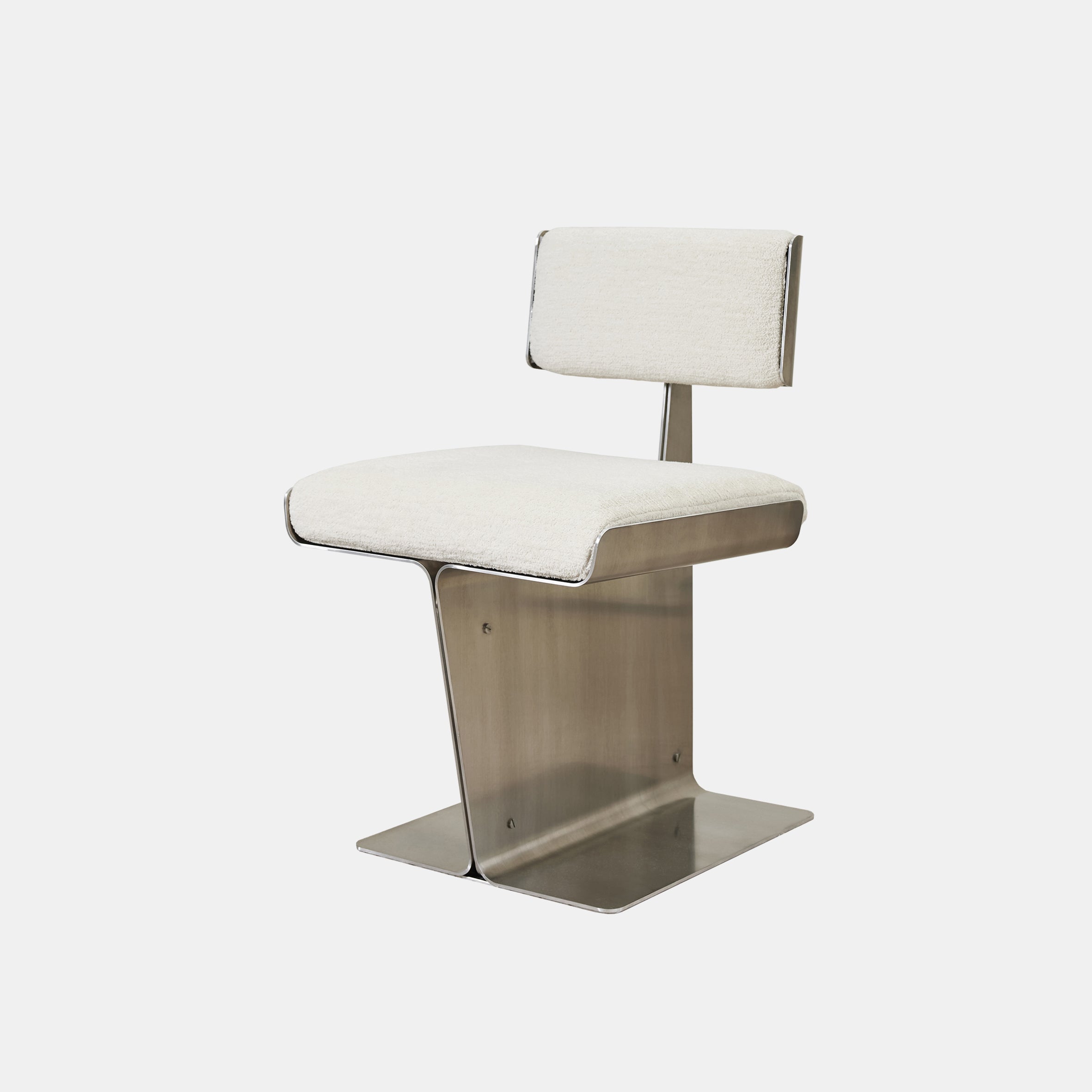 Phoenix Chair